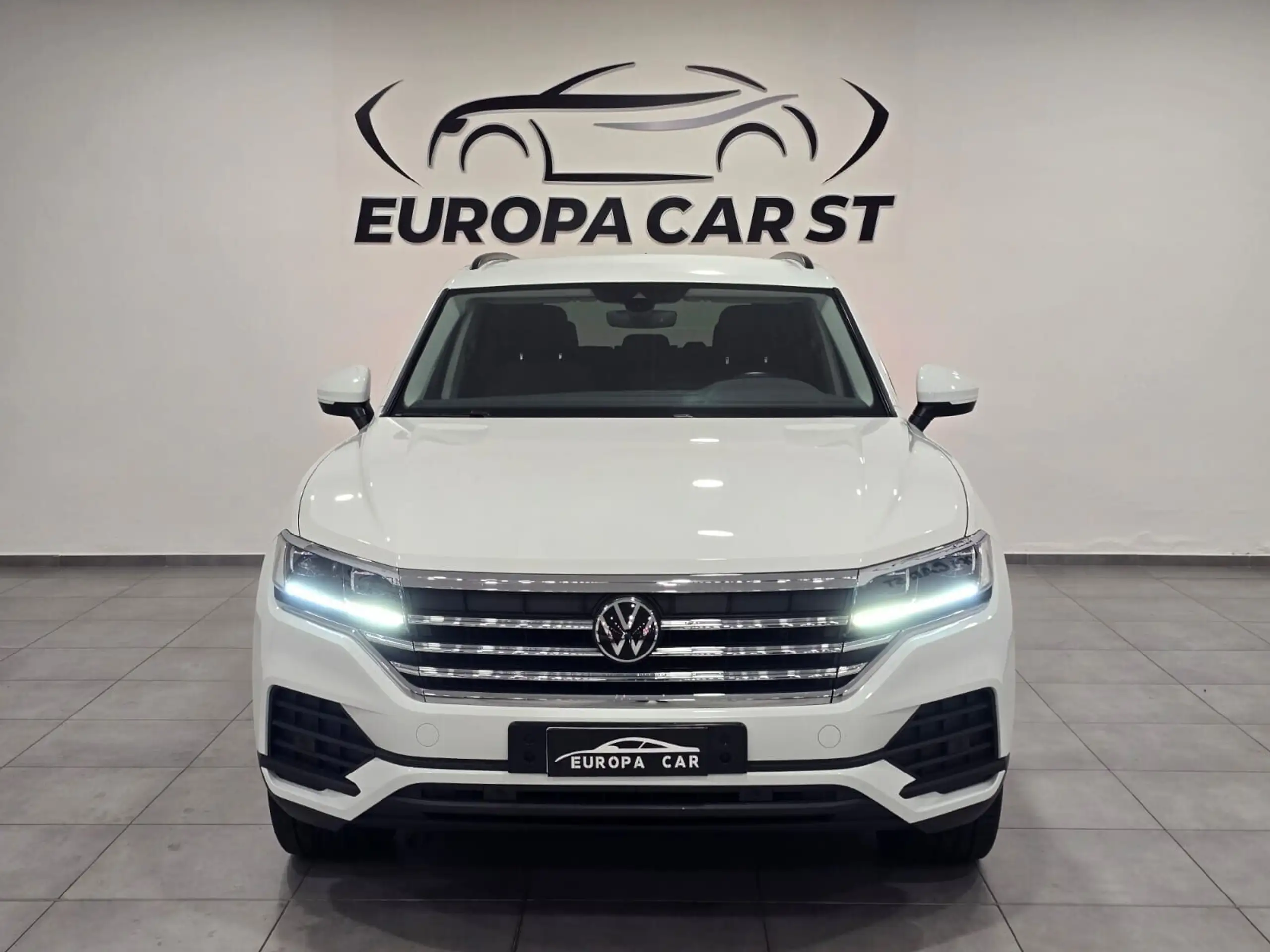 Volkswagen - Touareg