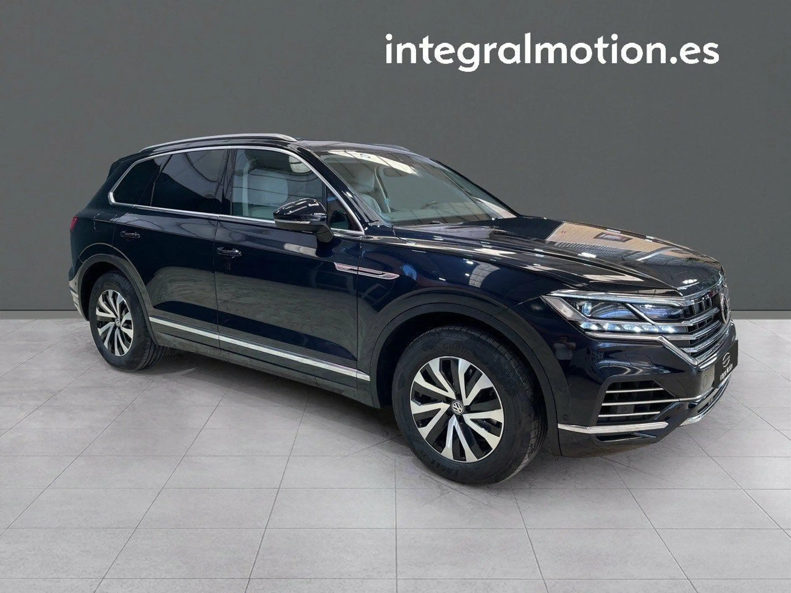 Volkswagen - Touareg