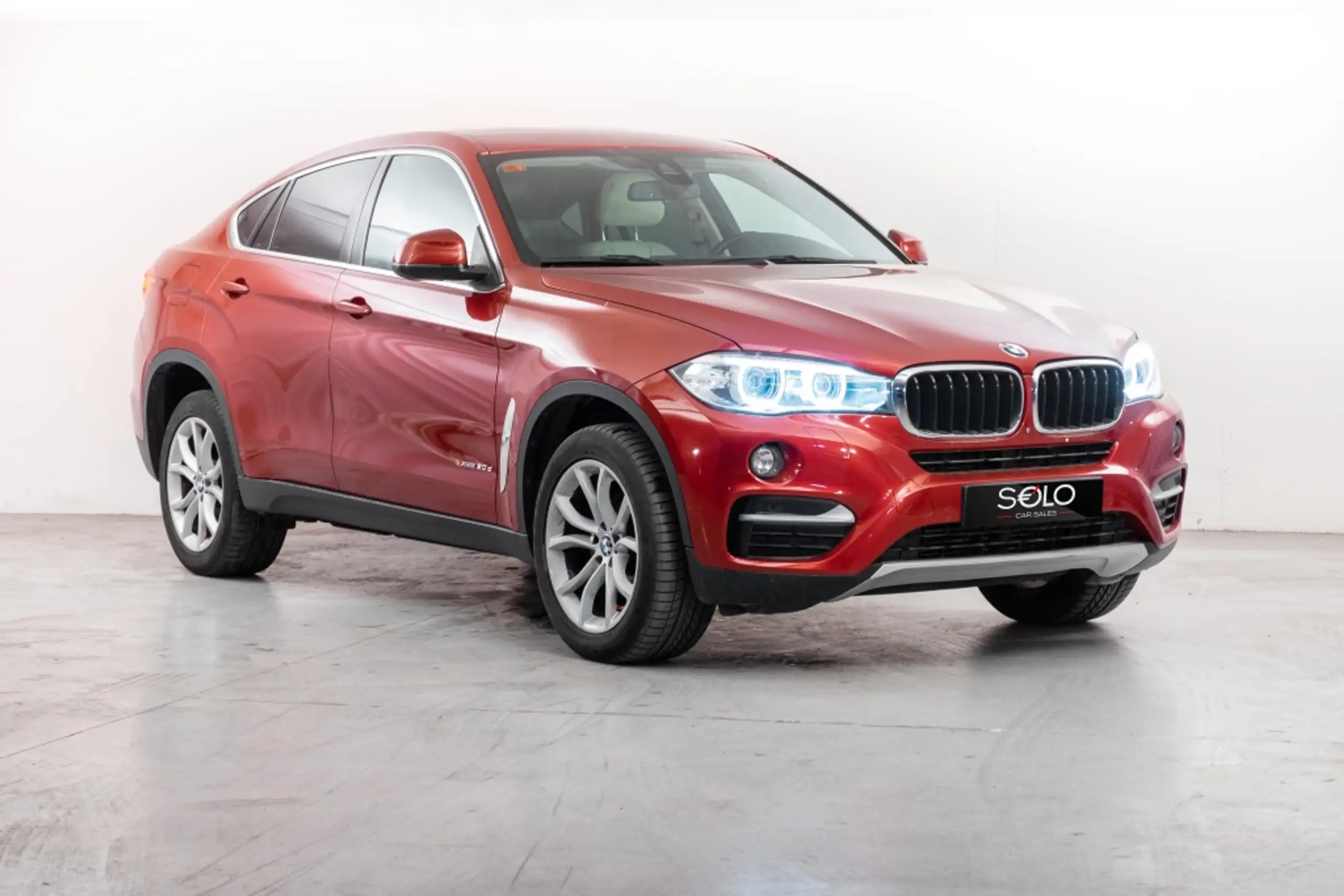 BMW - X6