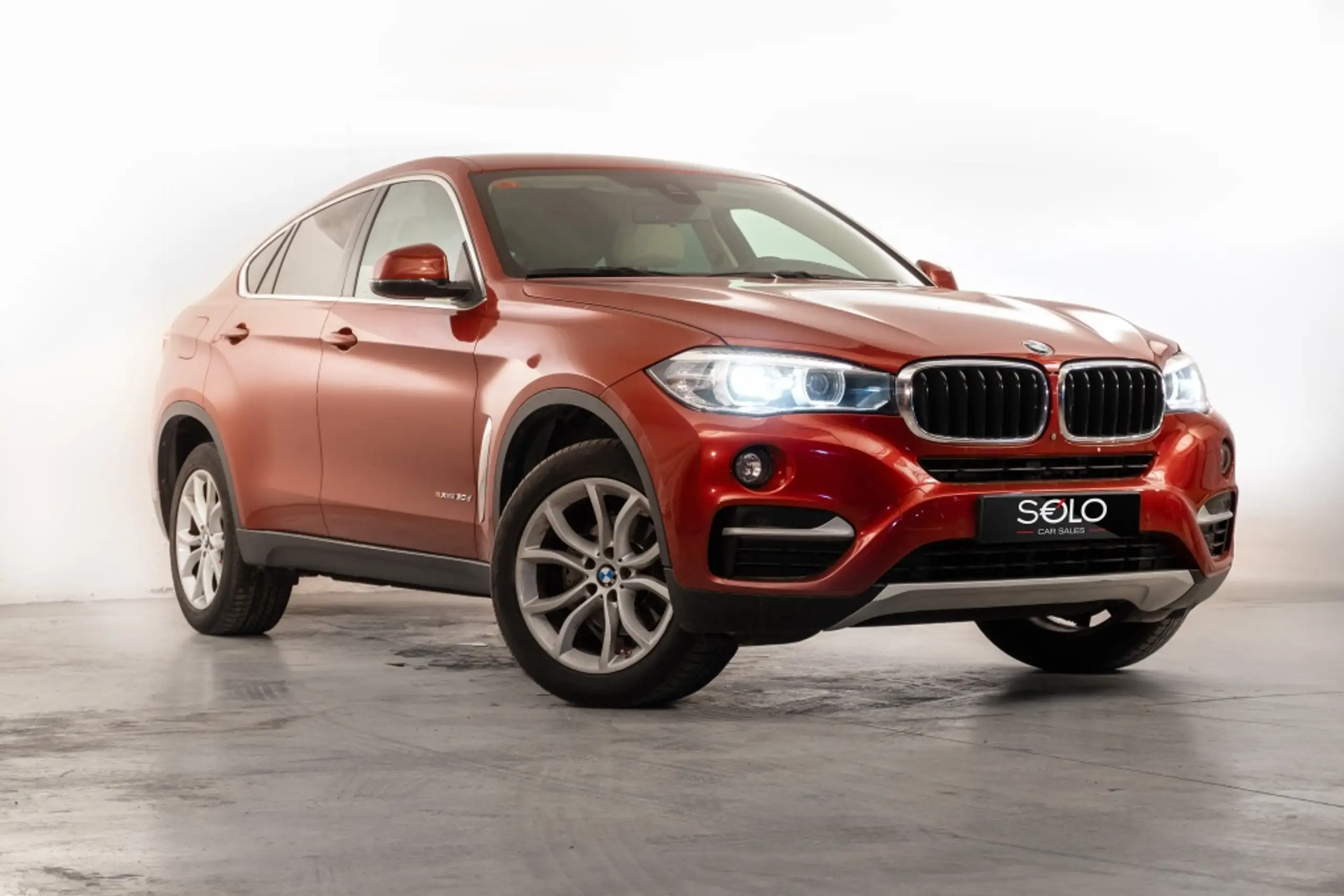 BMW - X6