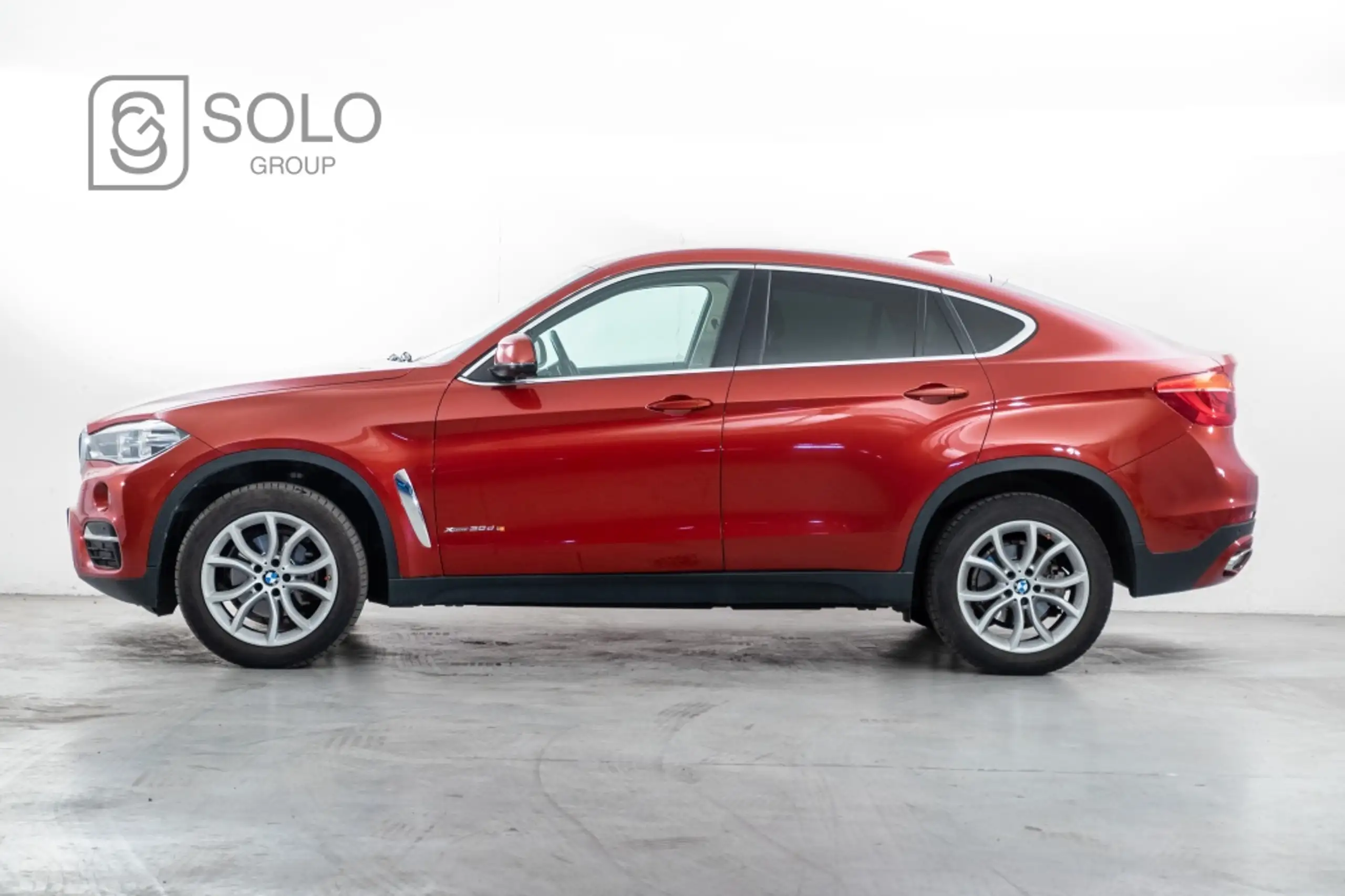 BMW - X6