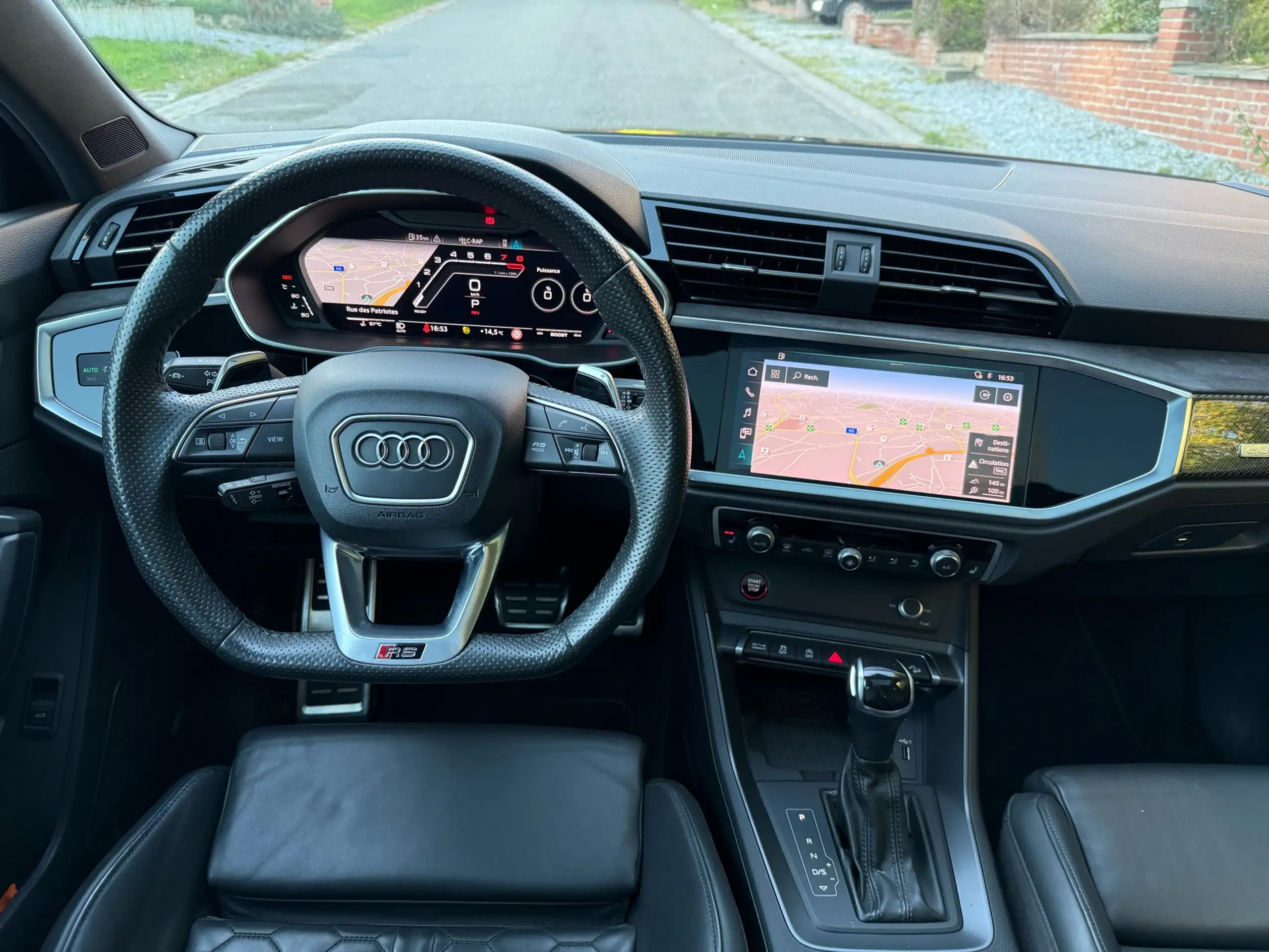 Audi - RS Q3