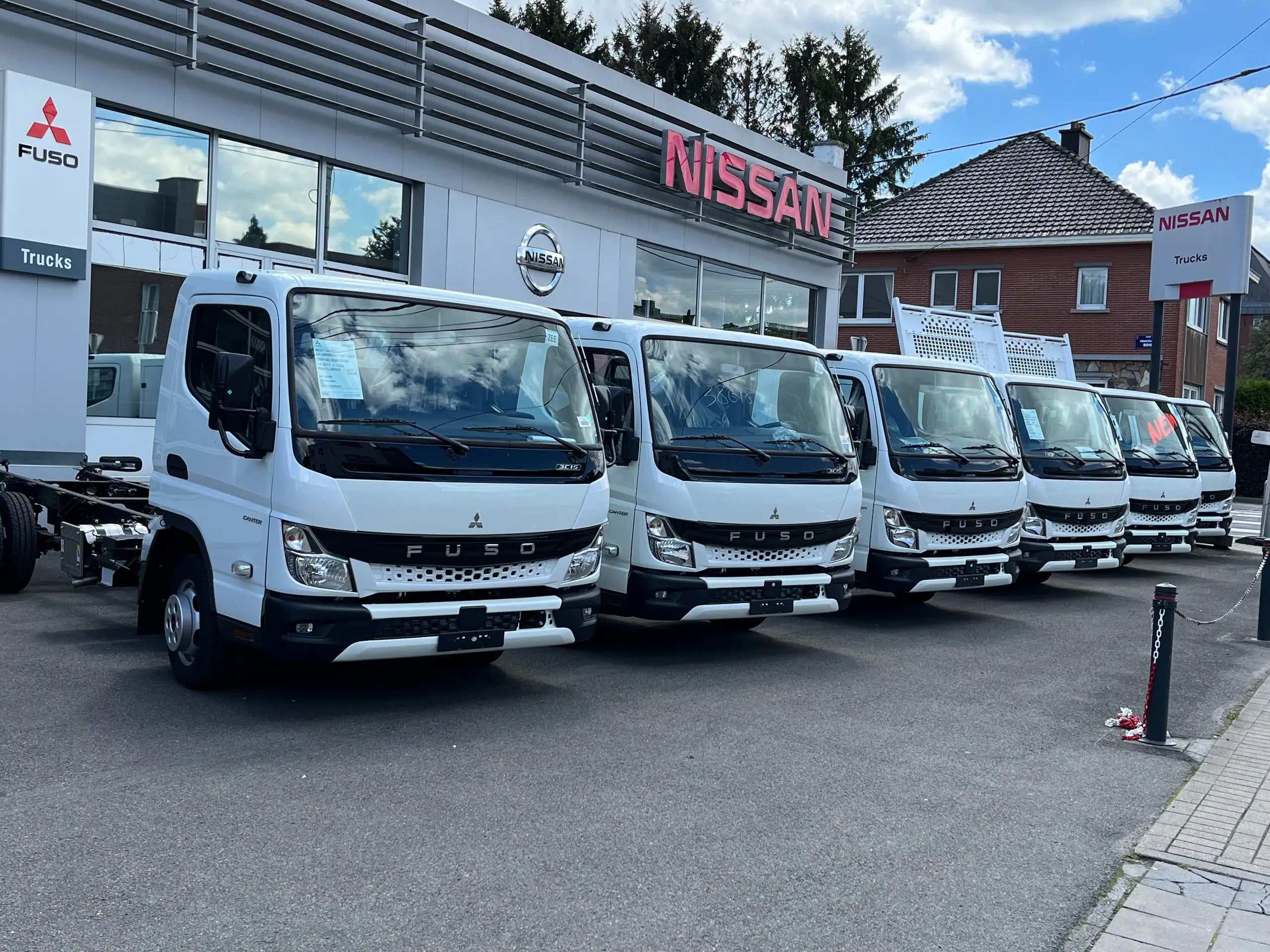 Mitsubishi Canter 2022