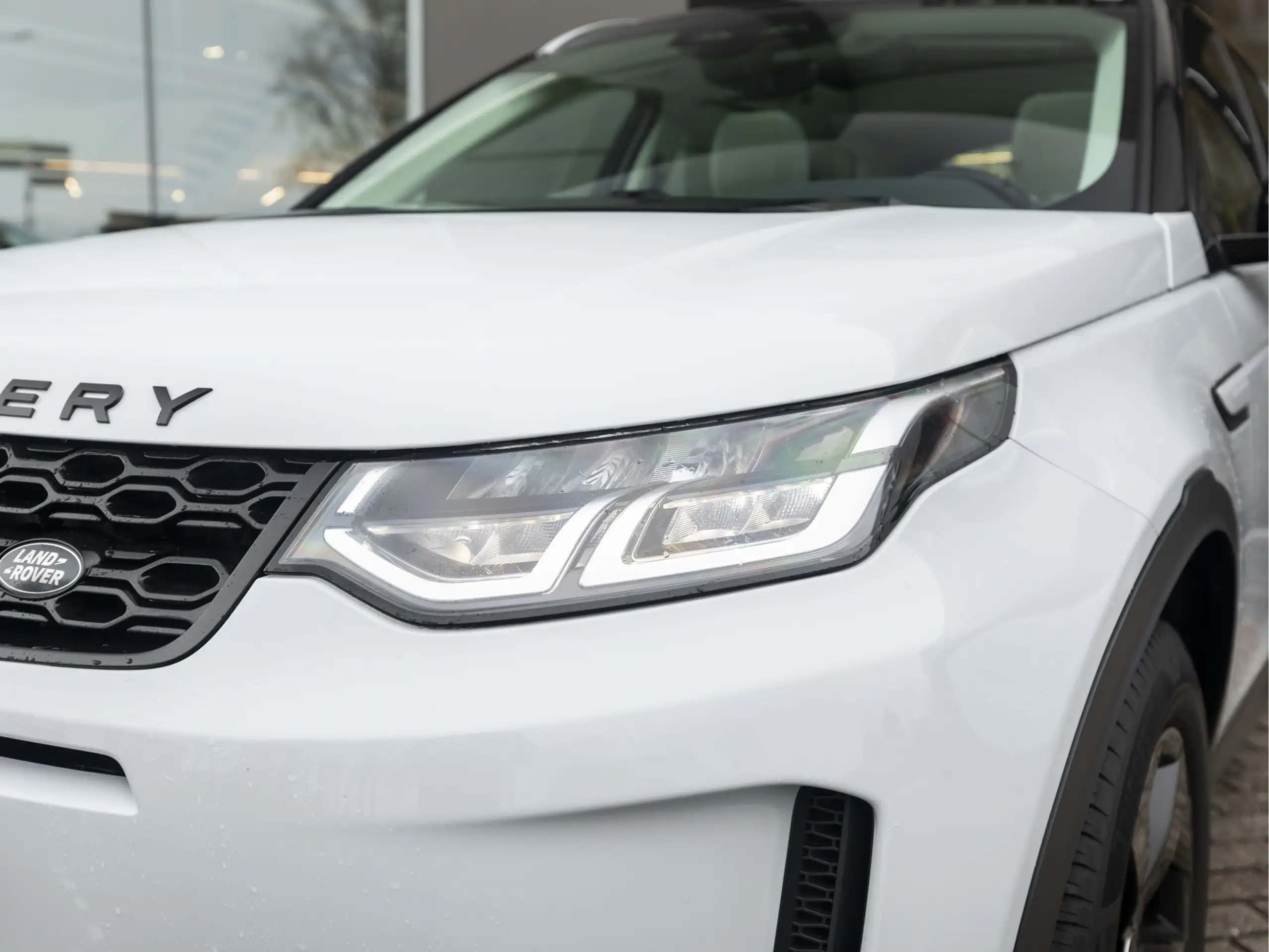 Land Rover - Discovery Sport