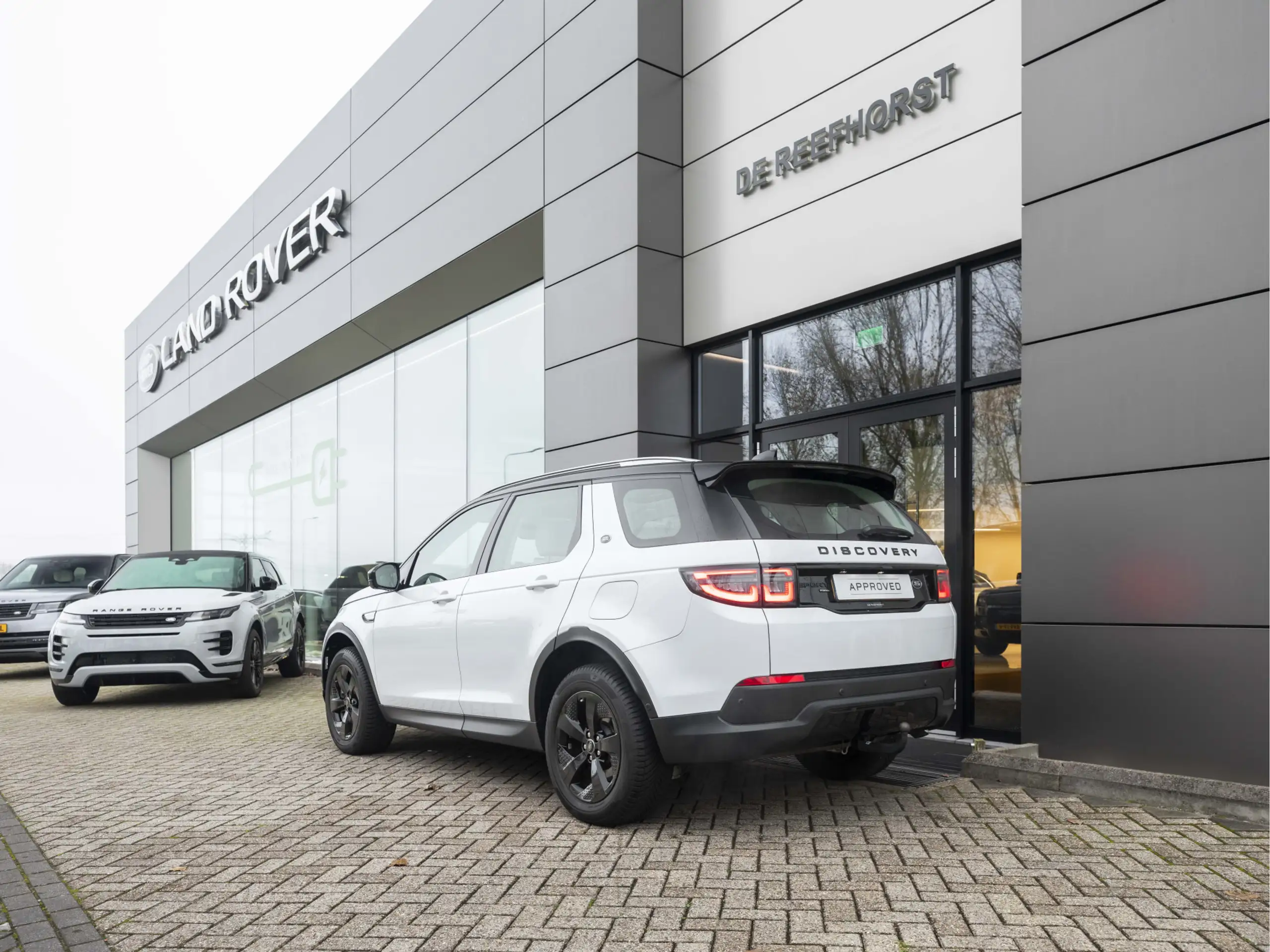 Land Rover - Discovery Sport