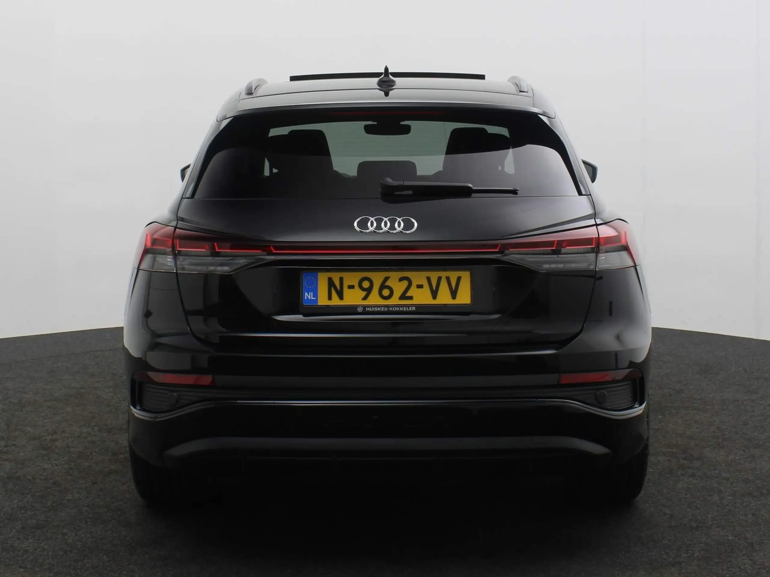 Audi - Q4 e-tron