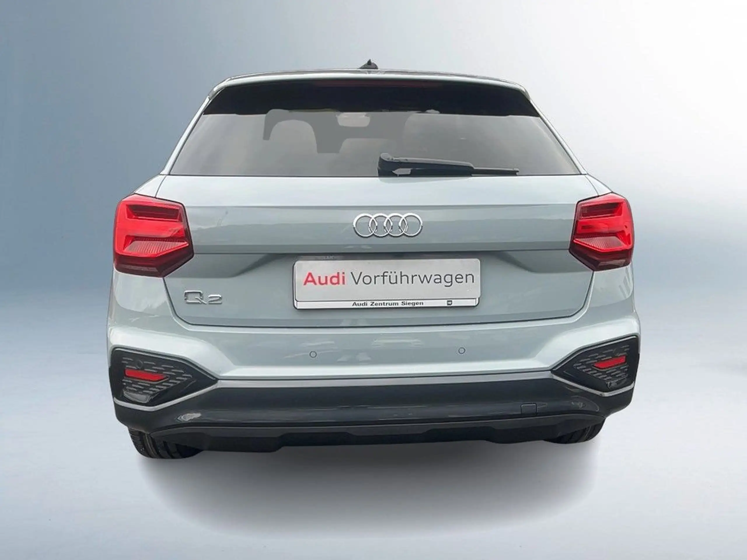 Audi - Q2