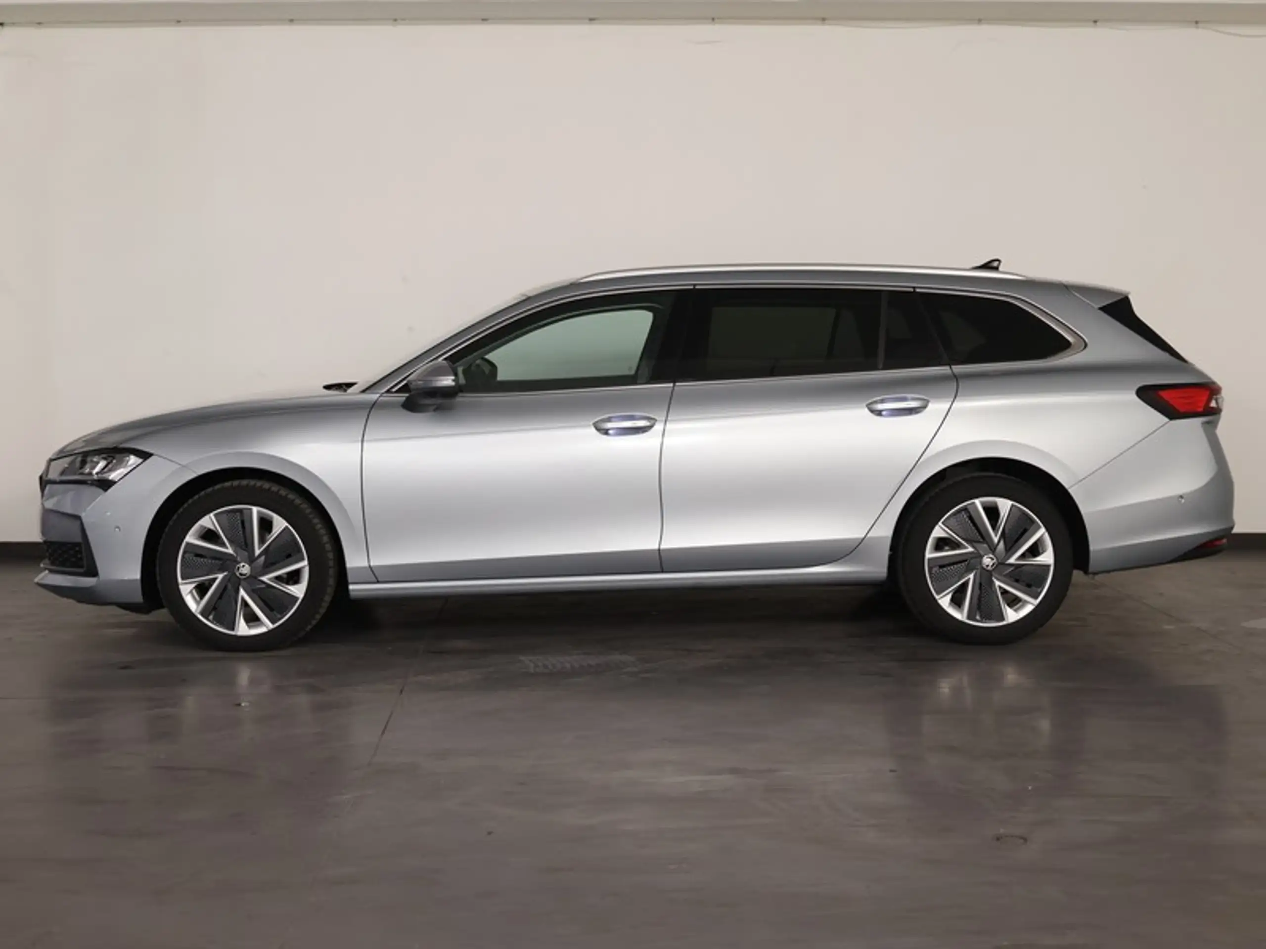 Skoda - Superb