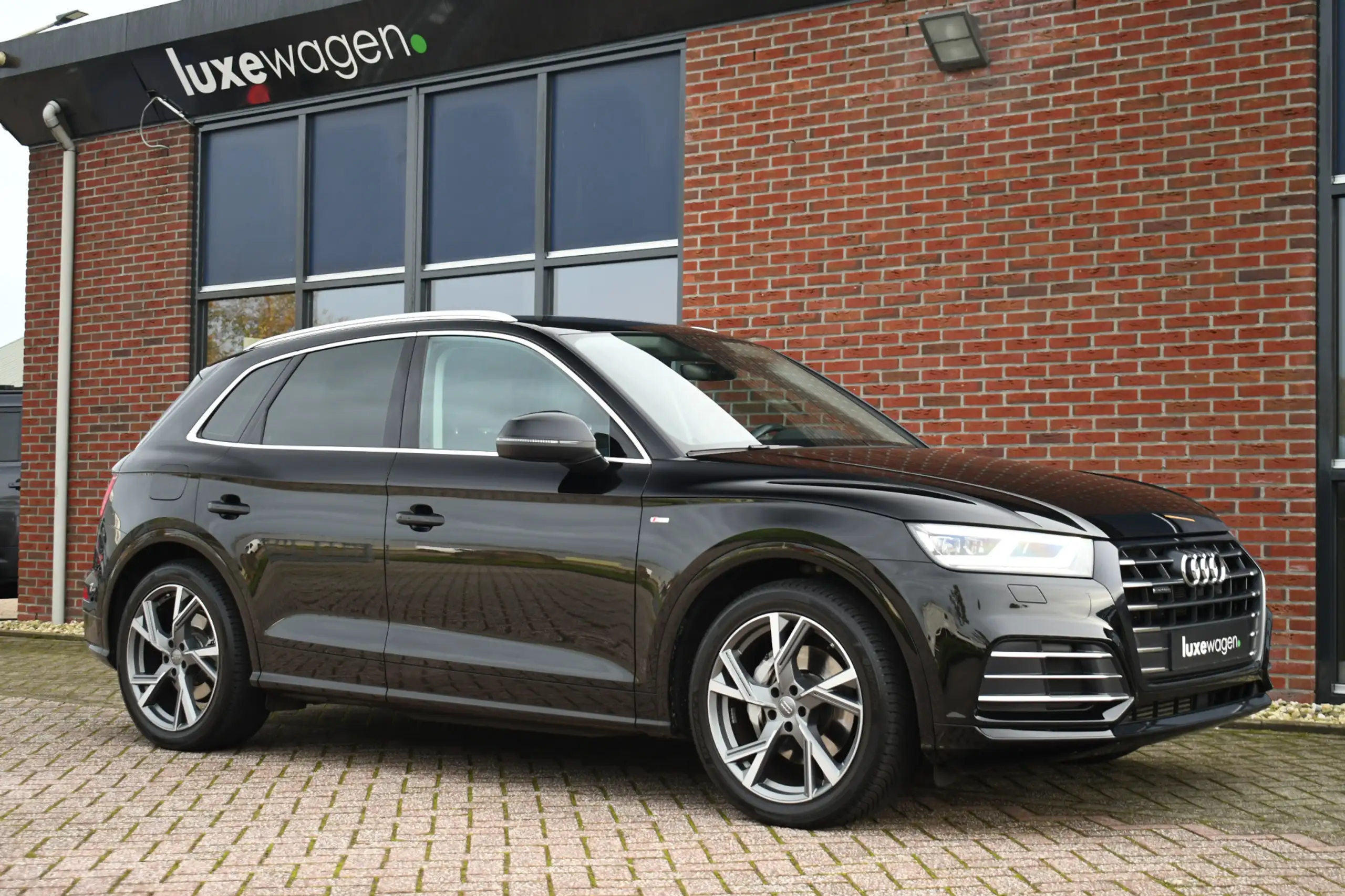 Audi - Q5