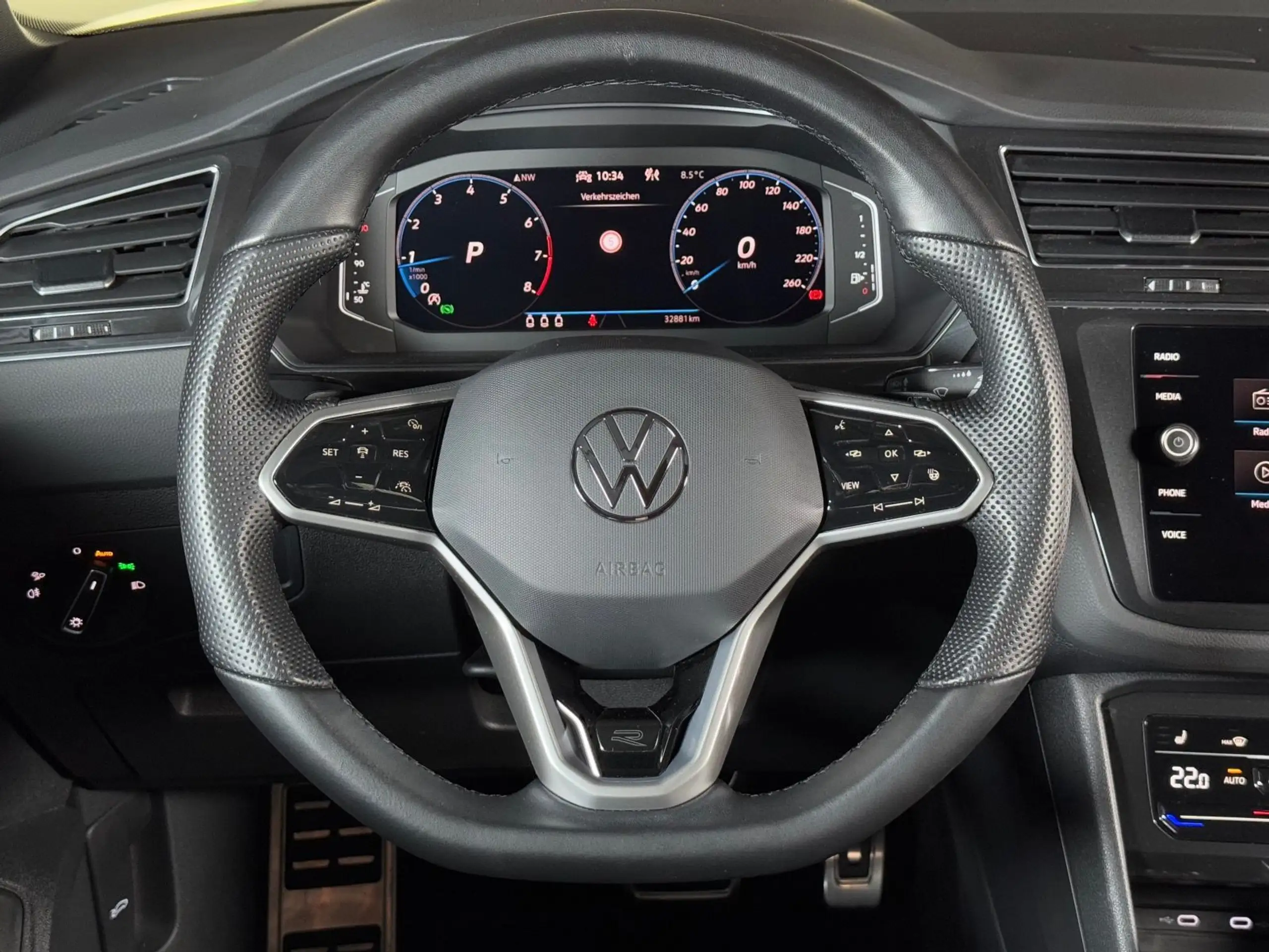 Volkswagen - Tiguan