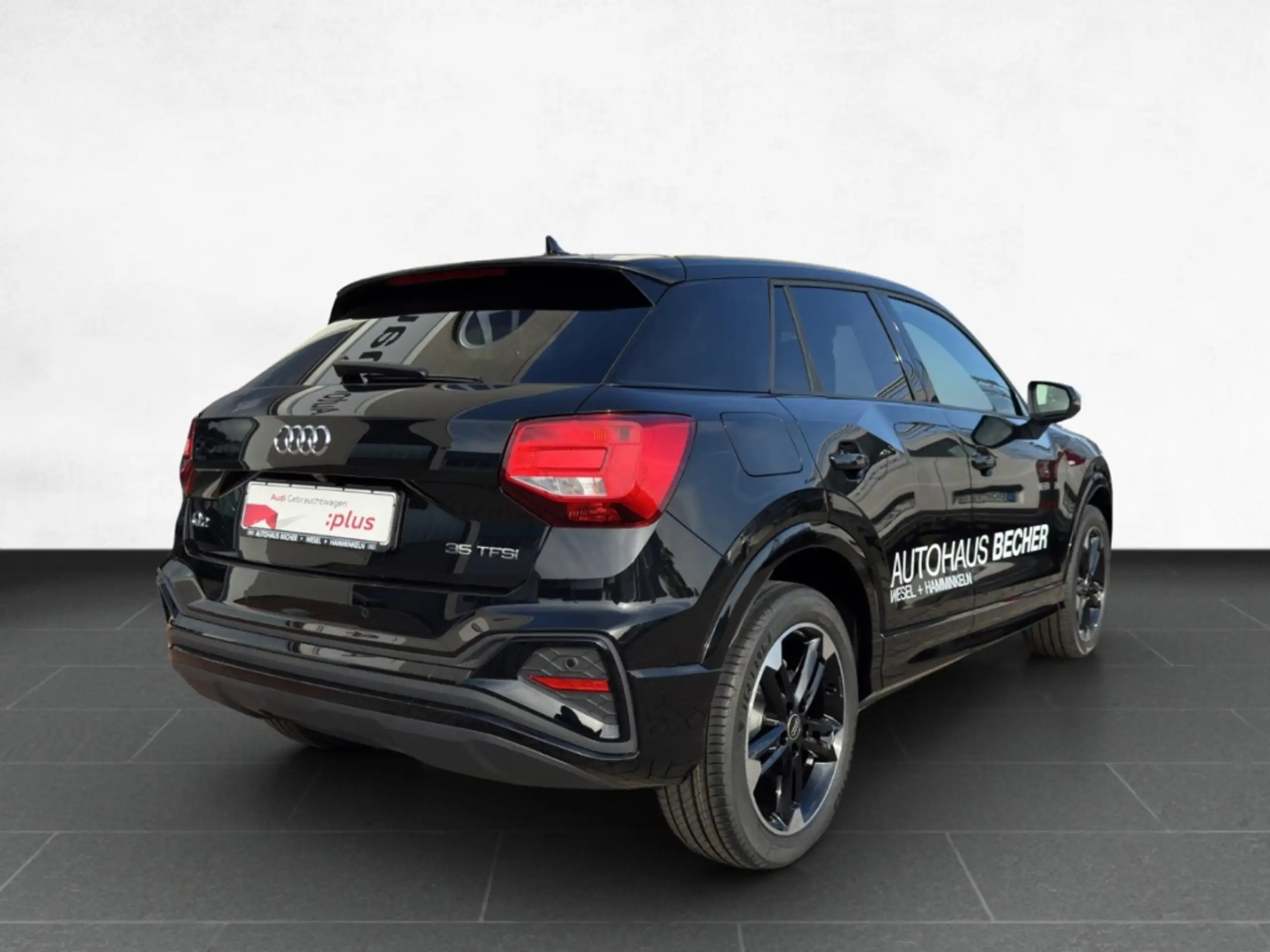 Audi - Q2