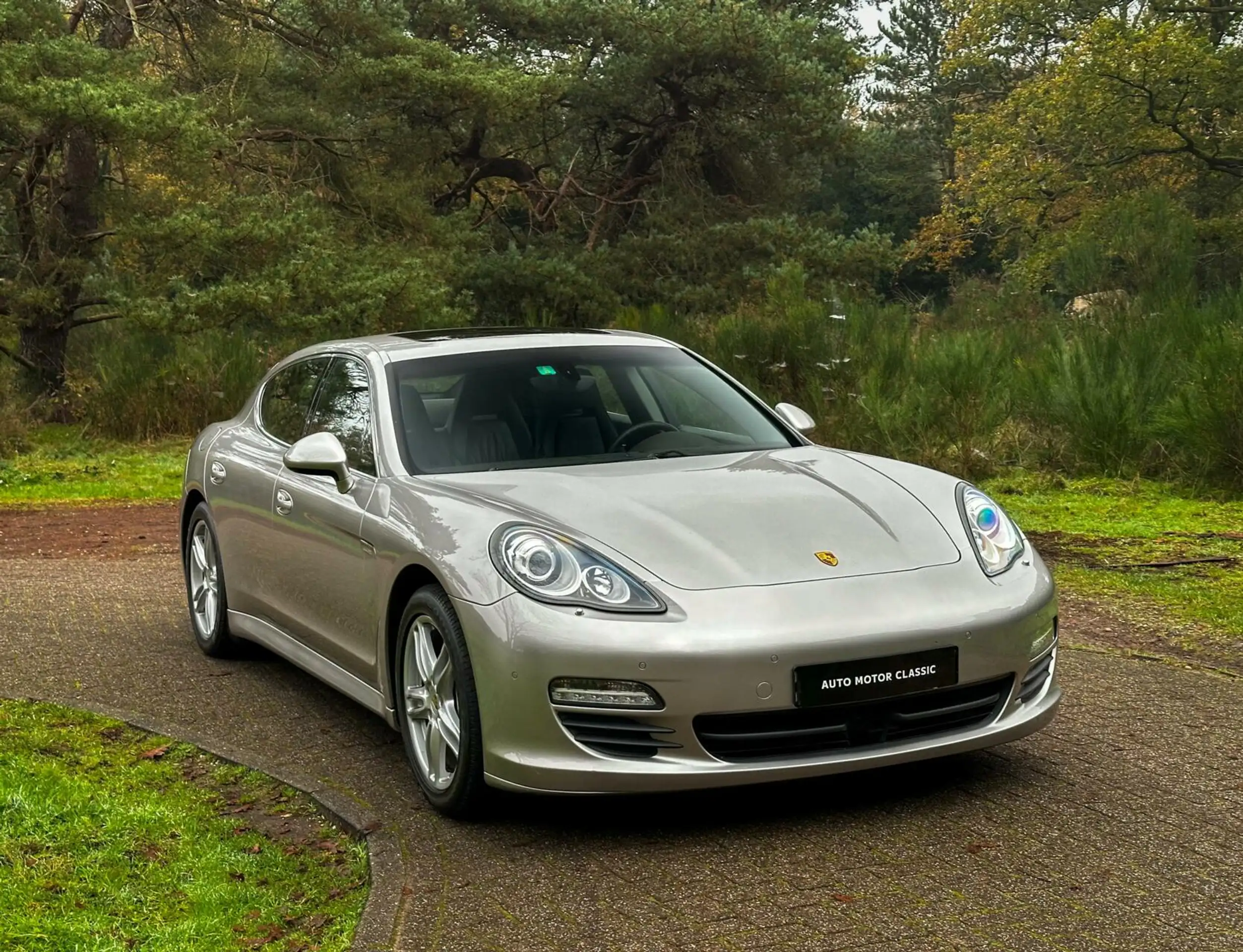 Porsche - Panamera