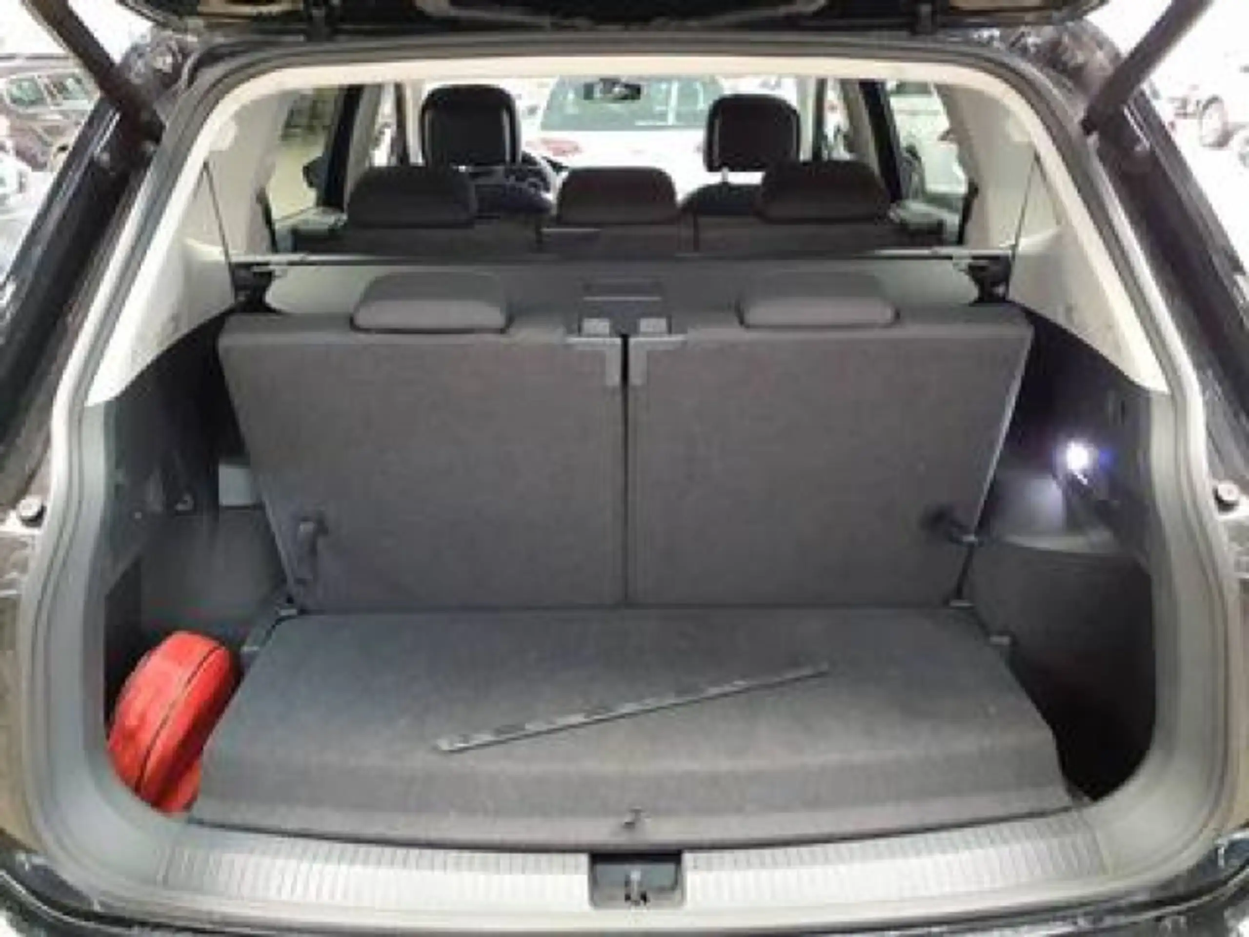 Volkswagen - Tiguan Allspace