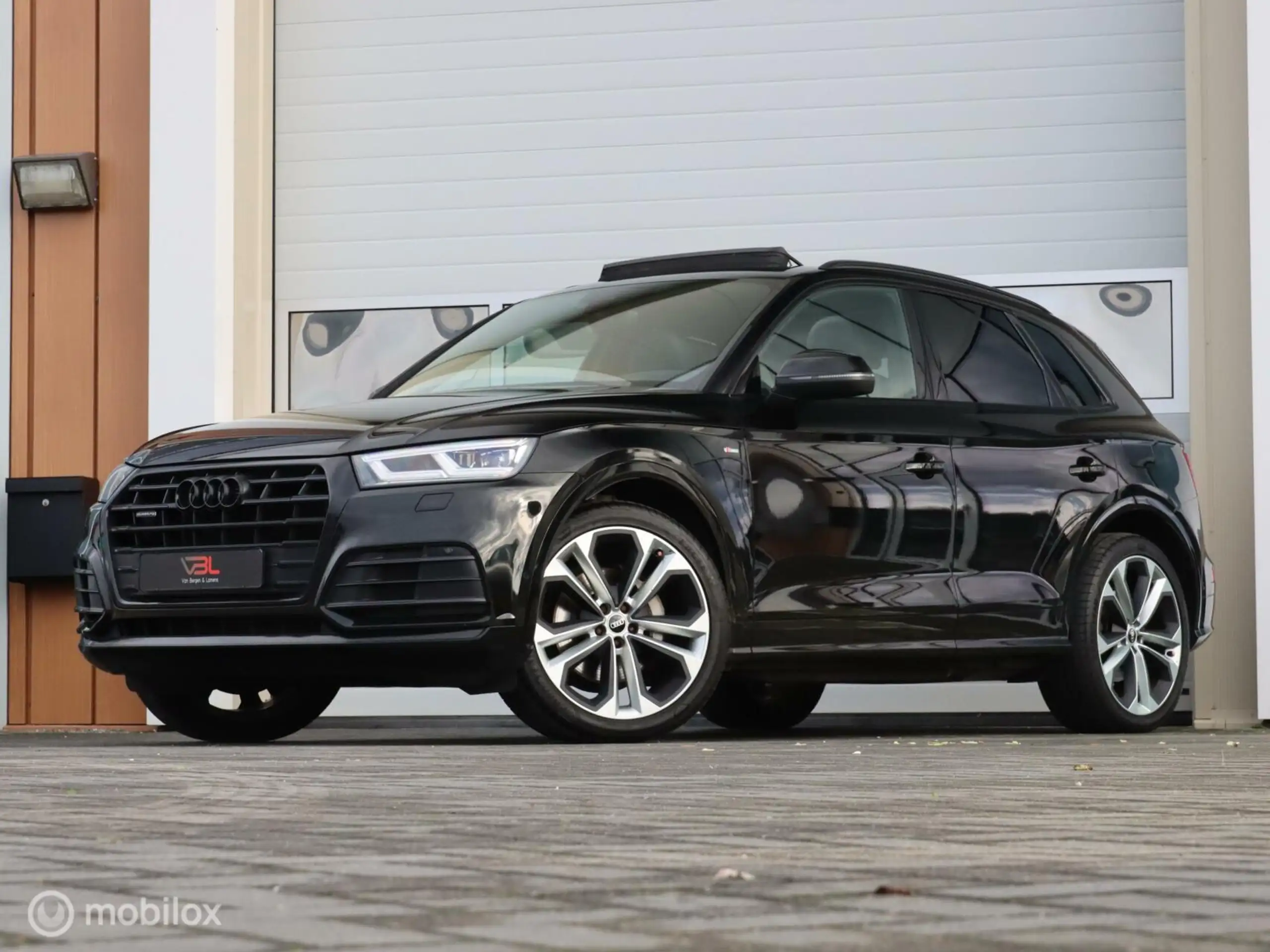 Audi - Q5