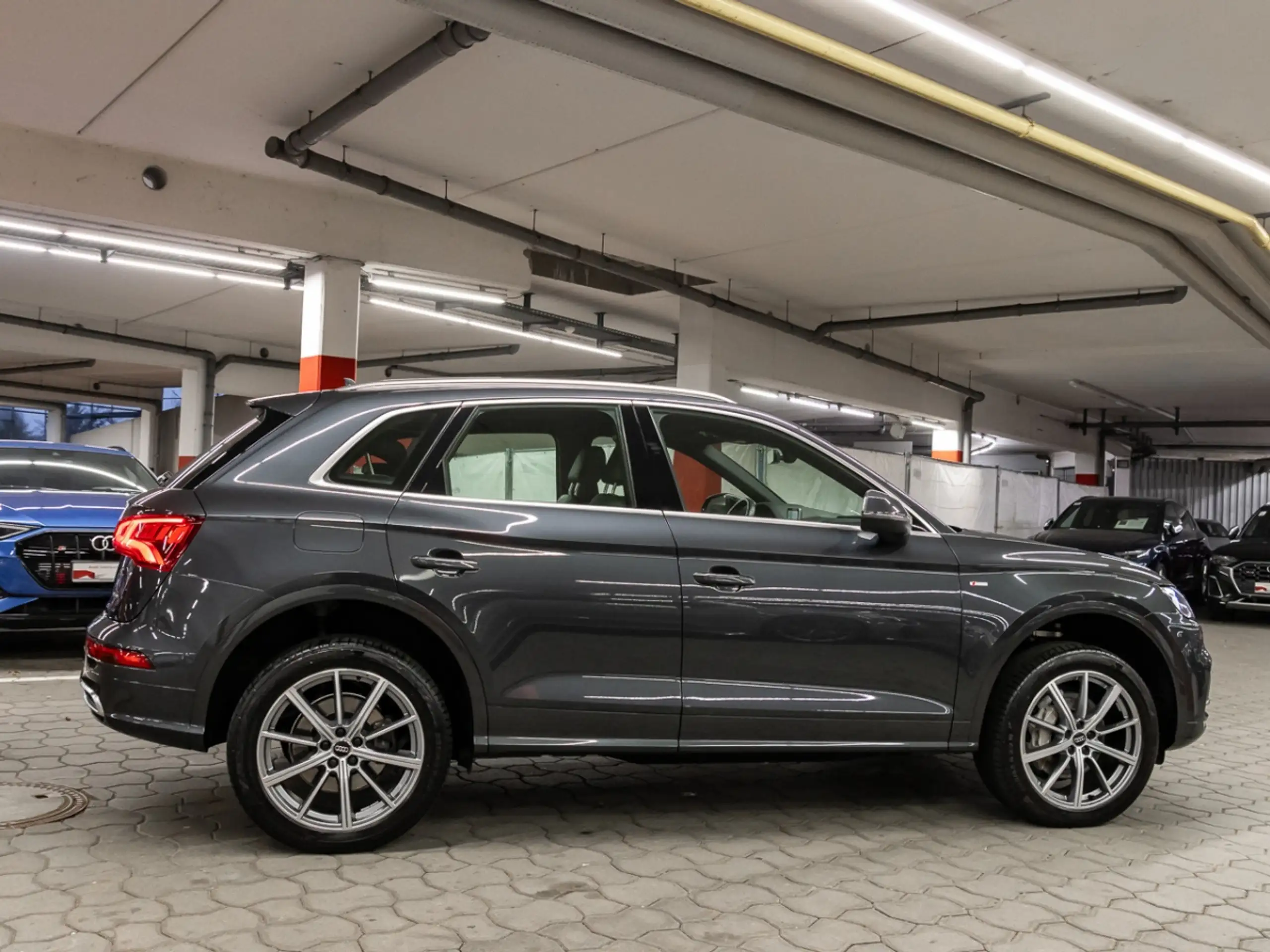 Audi - Q5