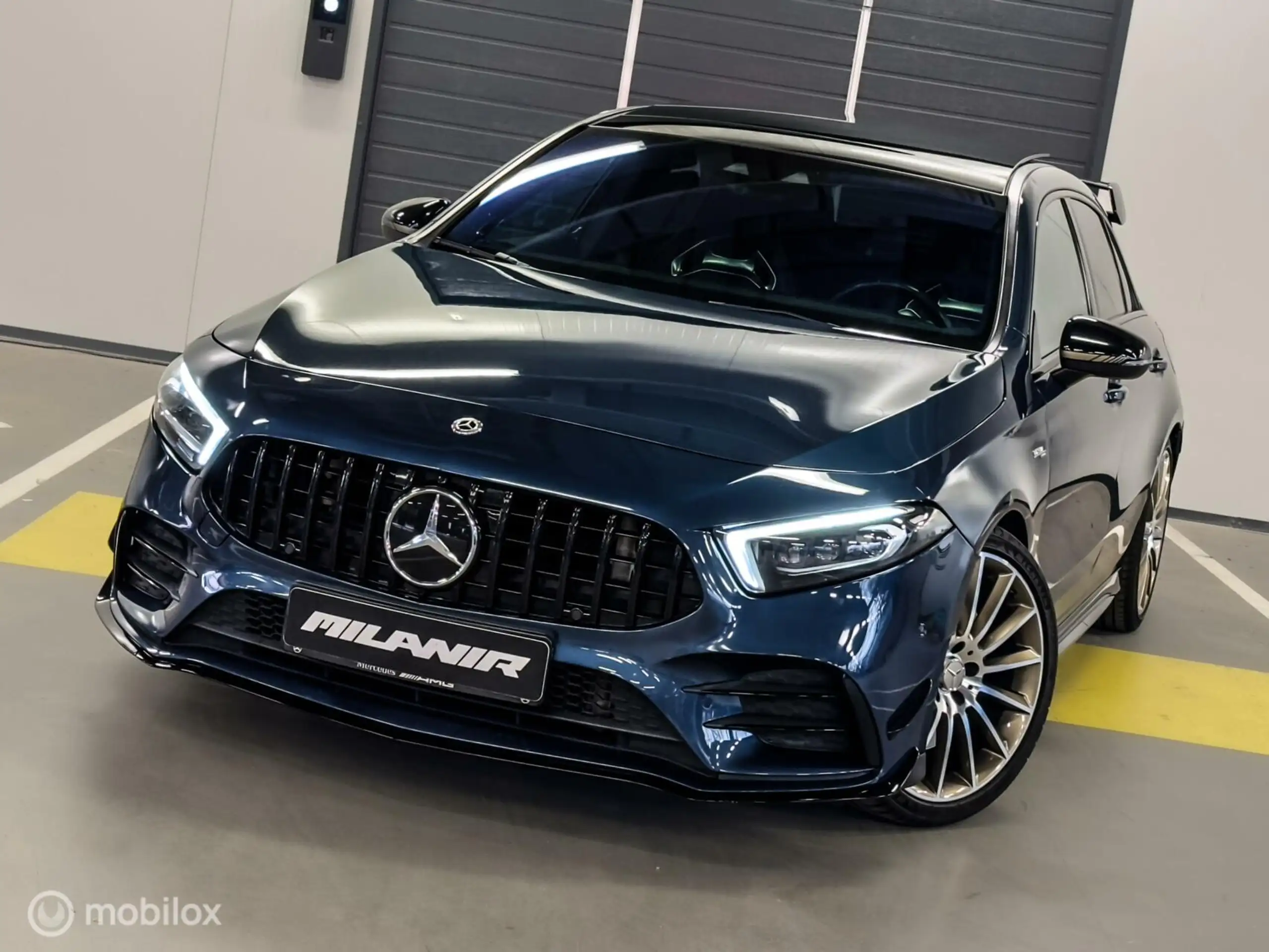 Mercedes-Benz - A 35 AMG