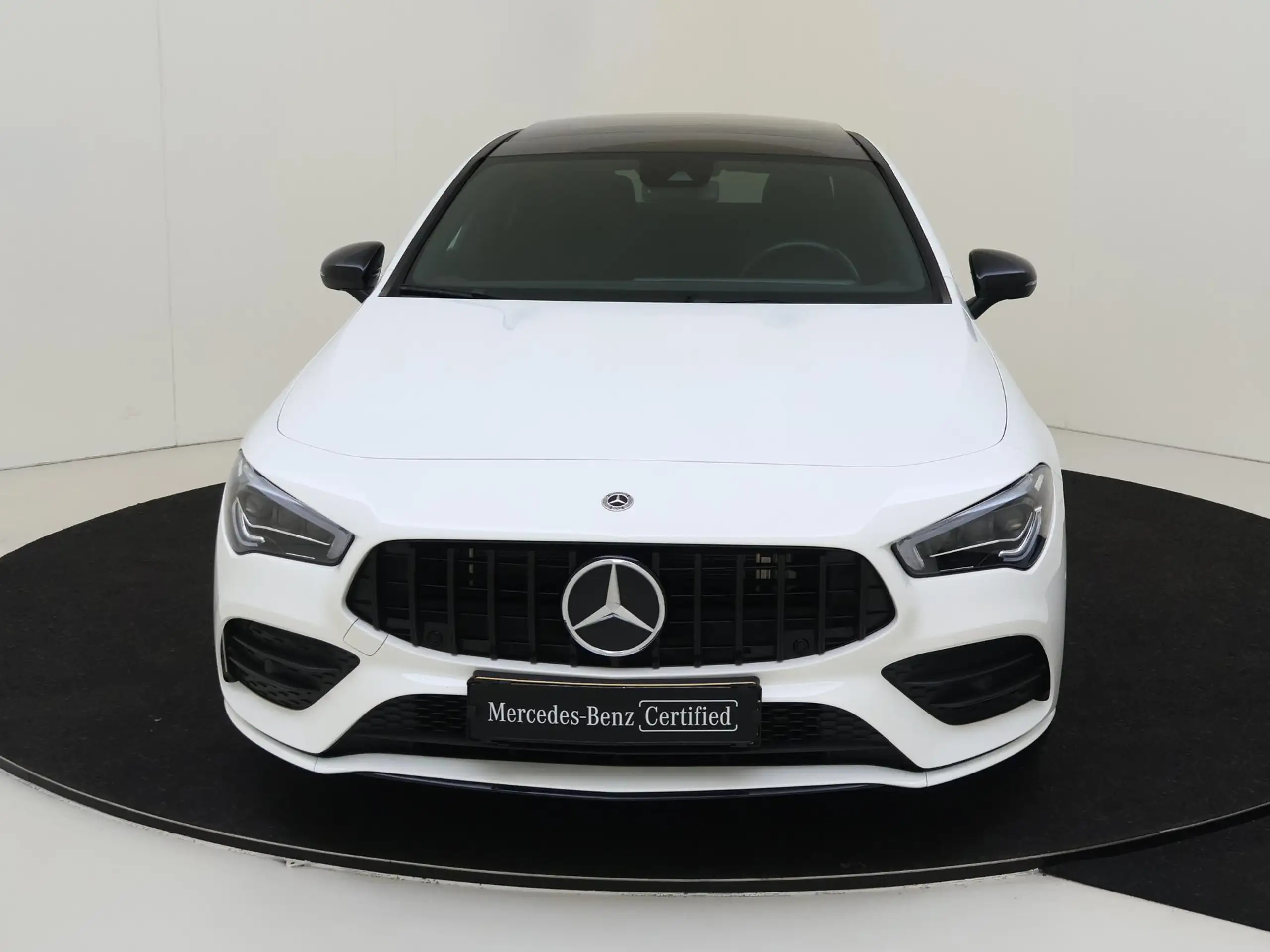 Mercedes-Benz - CLA 250