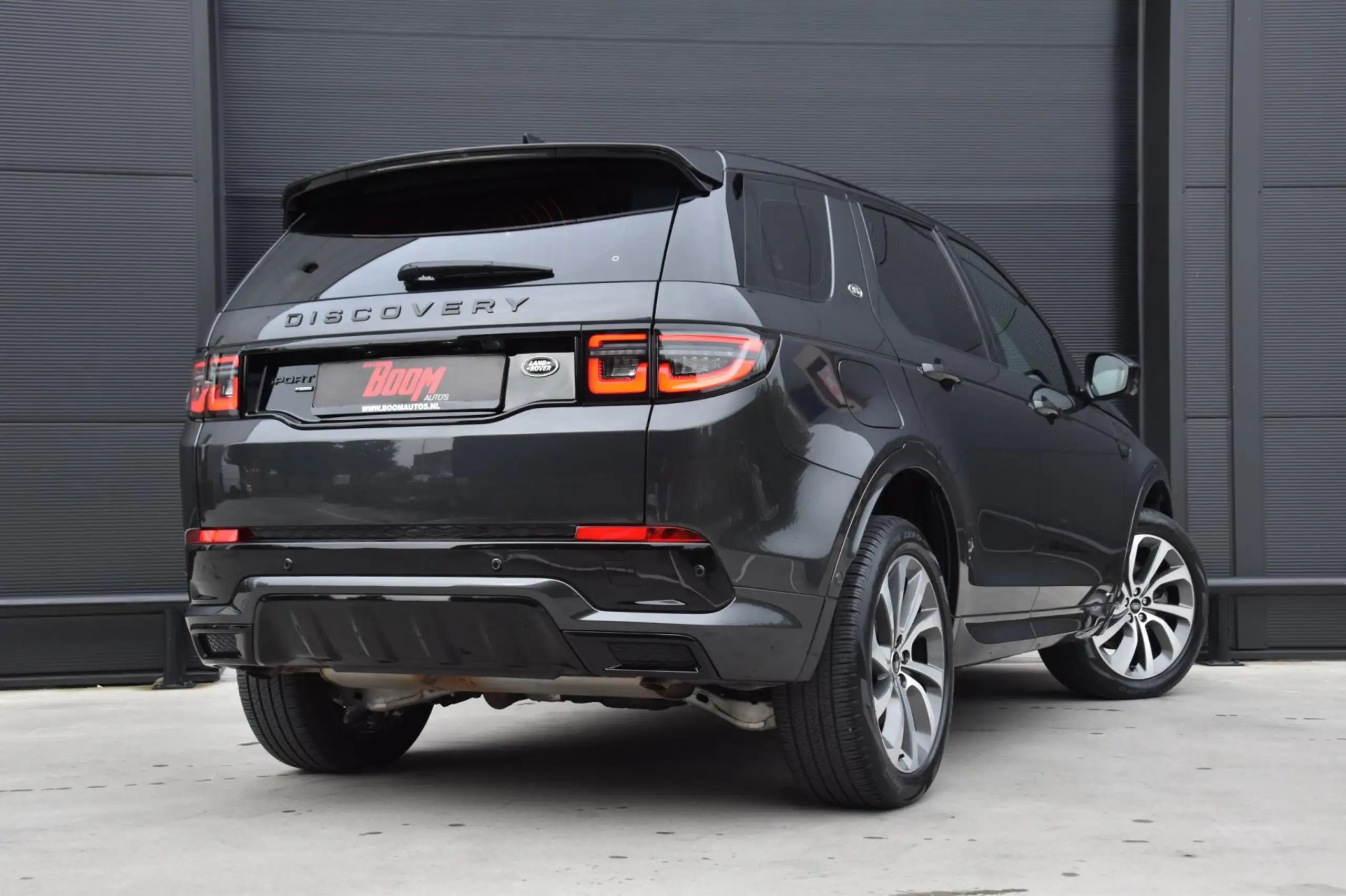 Land Rover - Discovery Sport