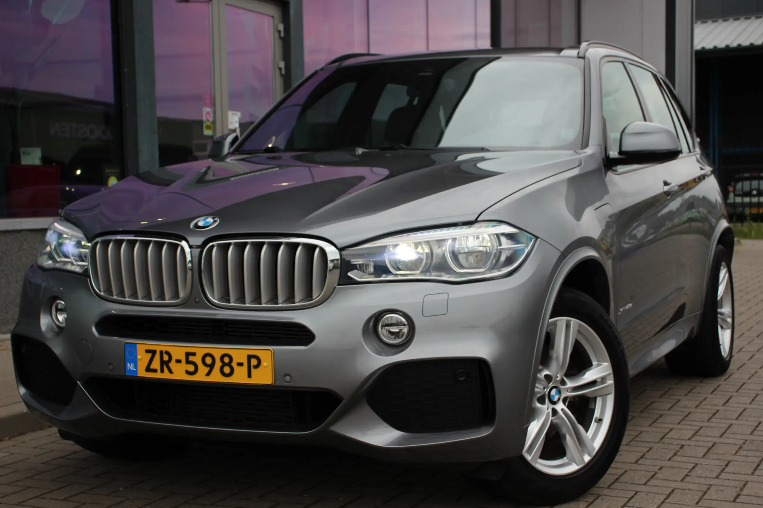 BMW - X5