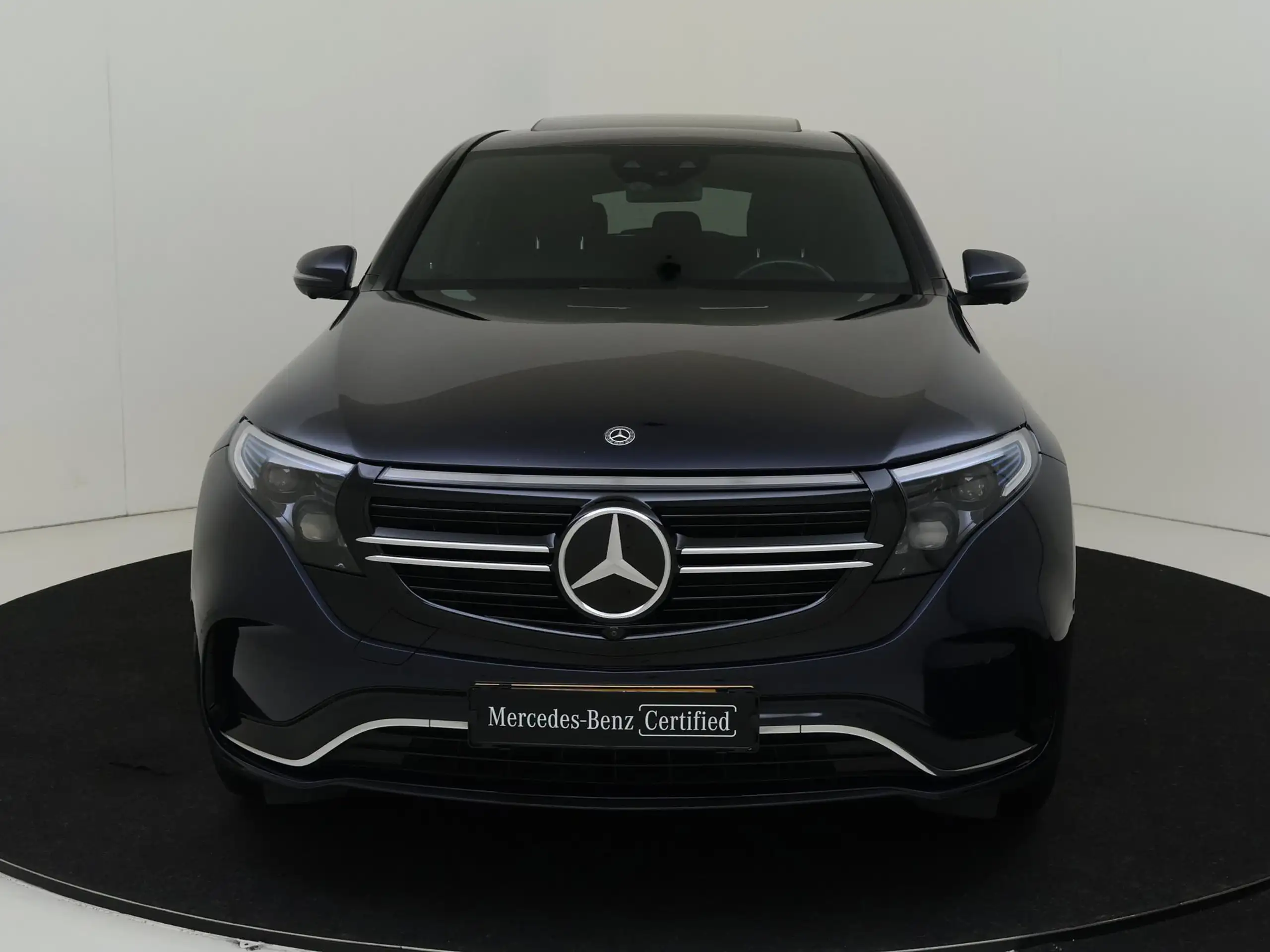 Mercedes-Benz - EQC 400