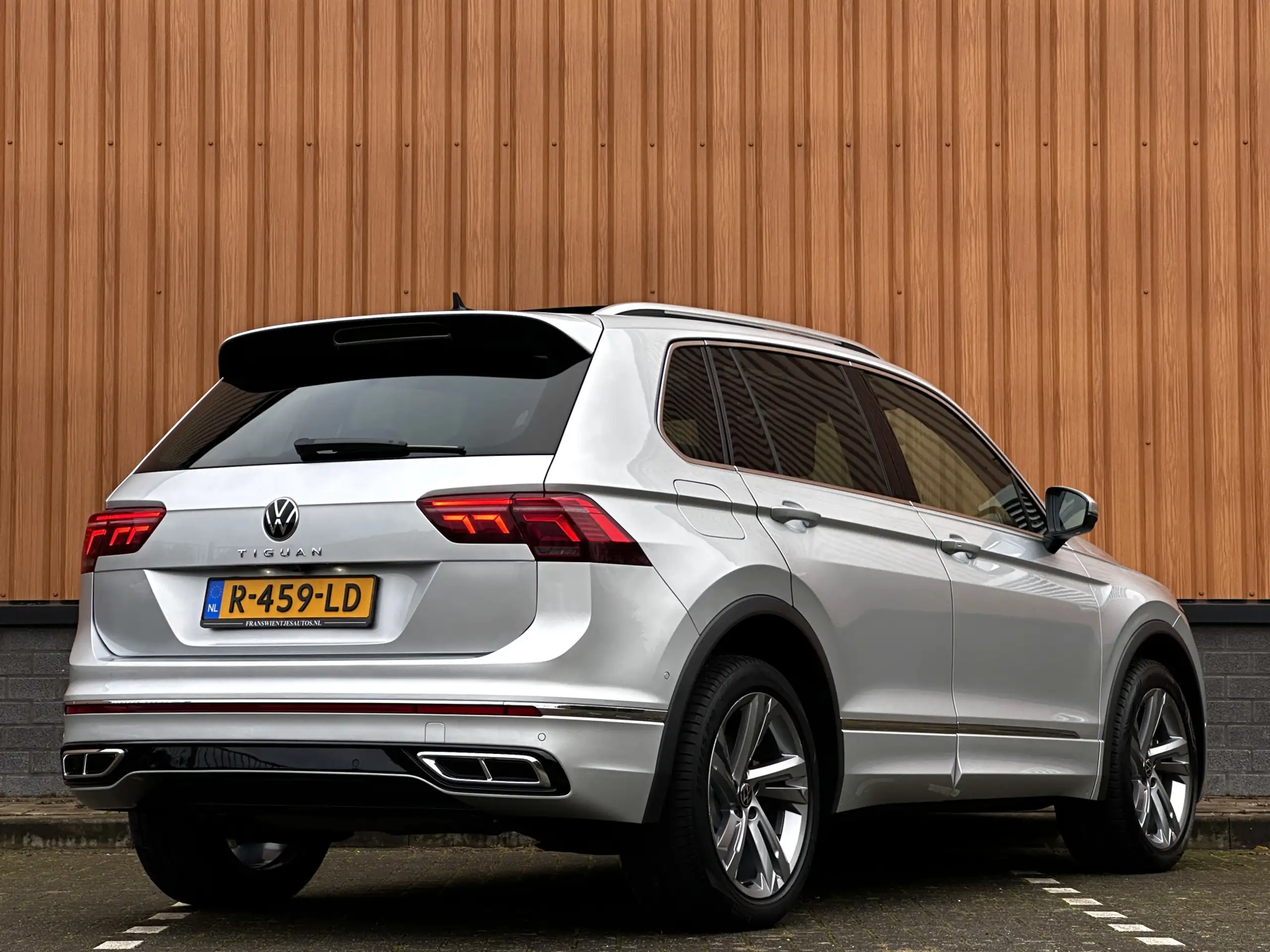 Volkswagen - Tiguan