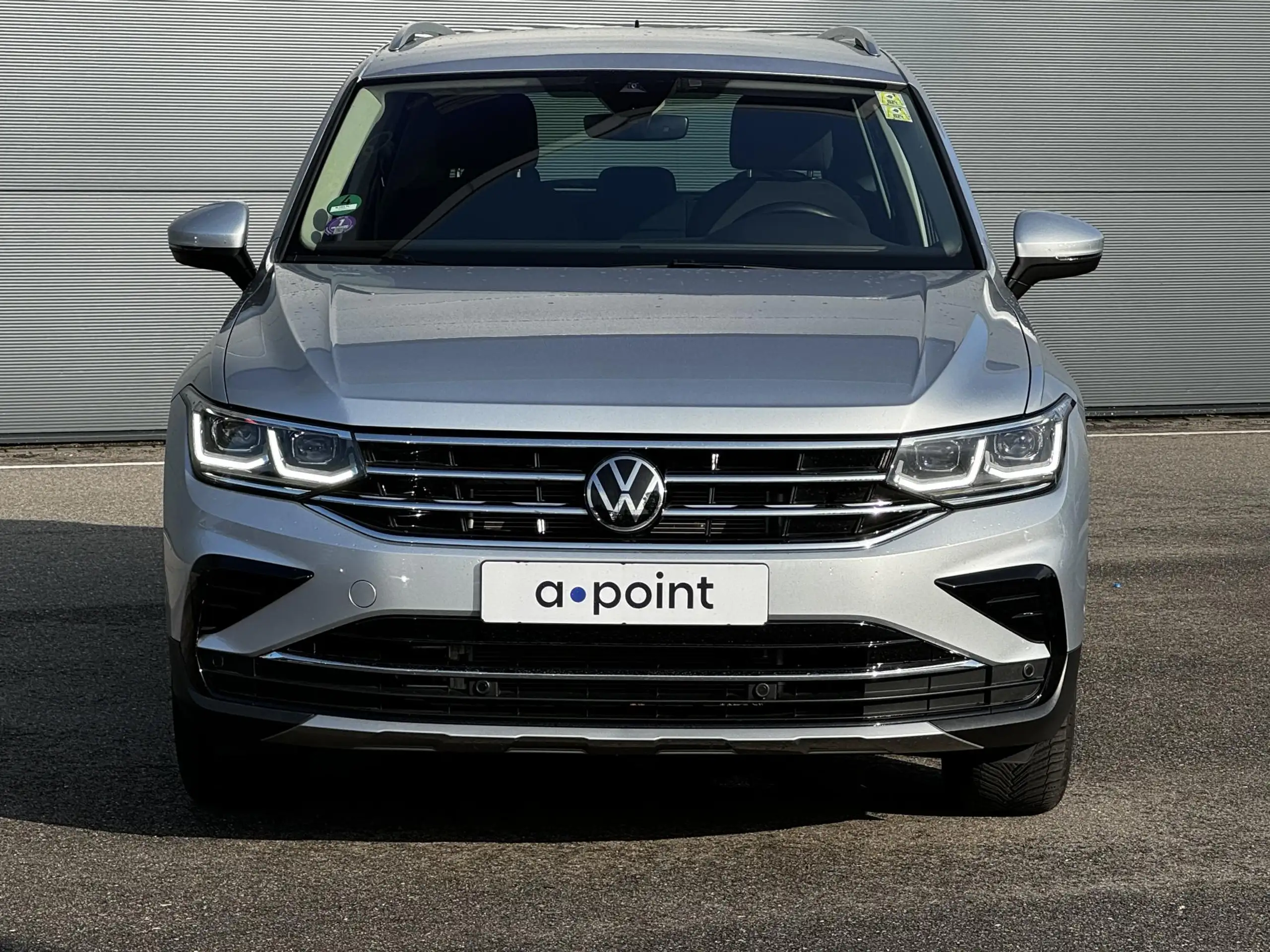 Volkswagen - Tiguan