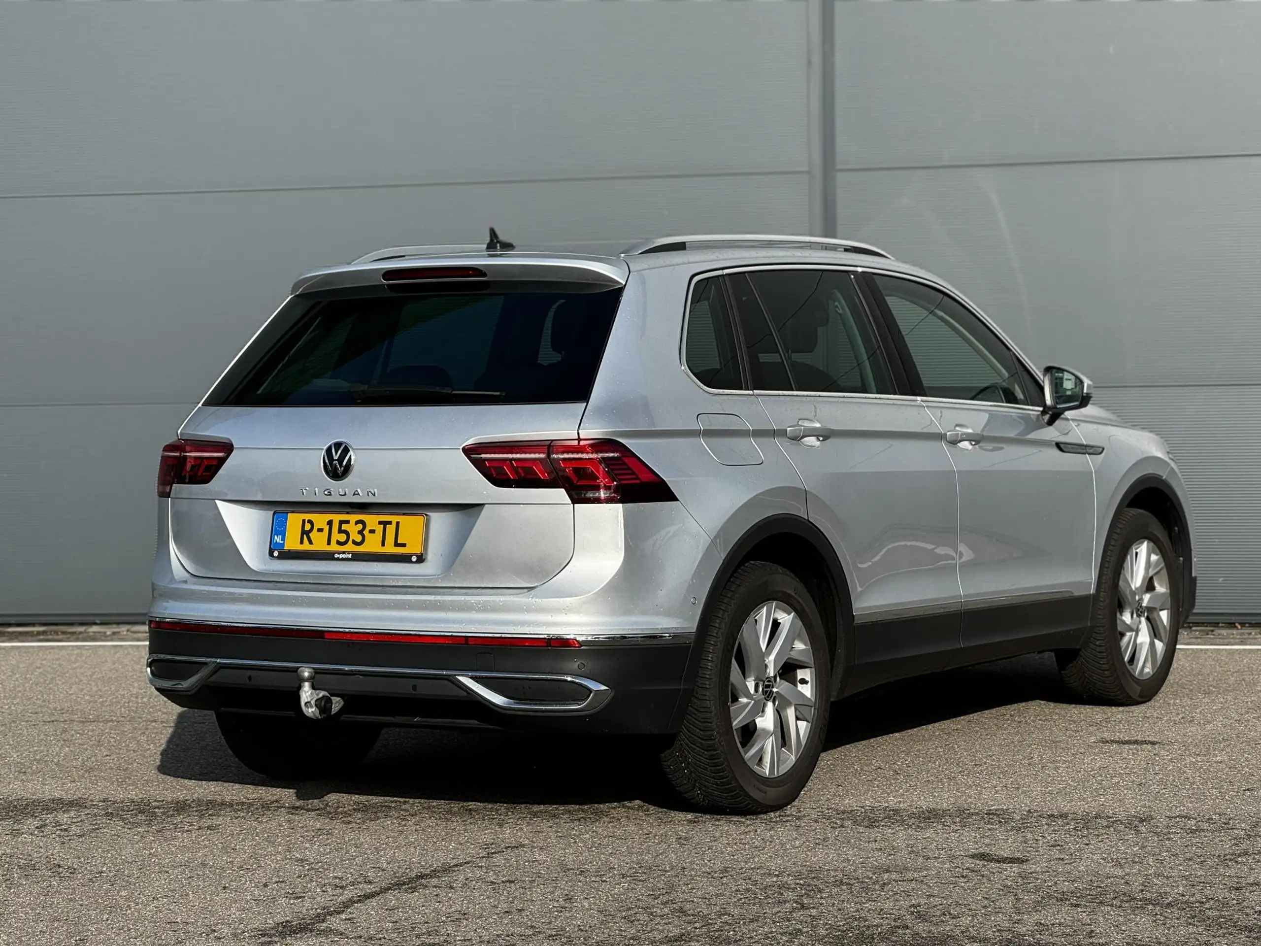 Volkswagen - Tiguan