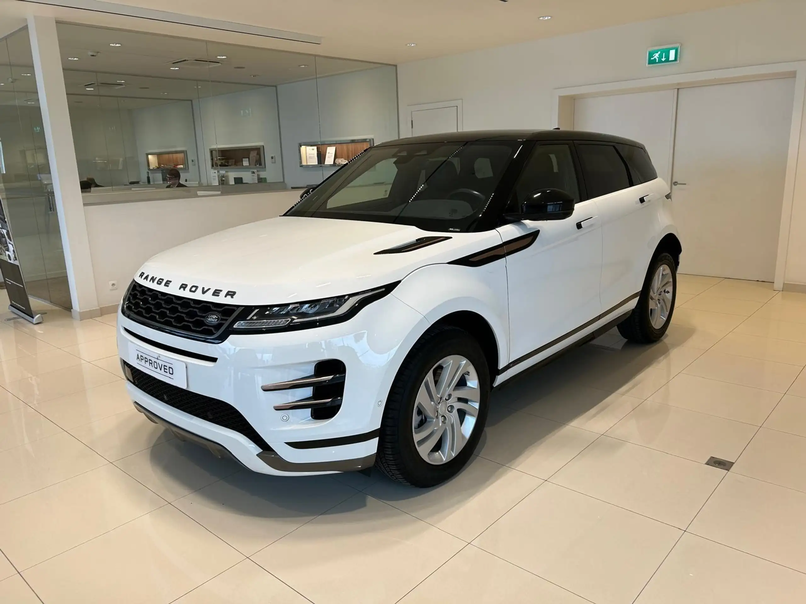 Land Rover - Range Rover Evoque