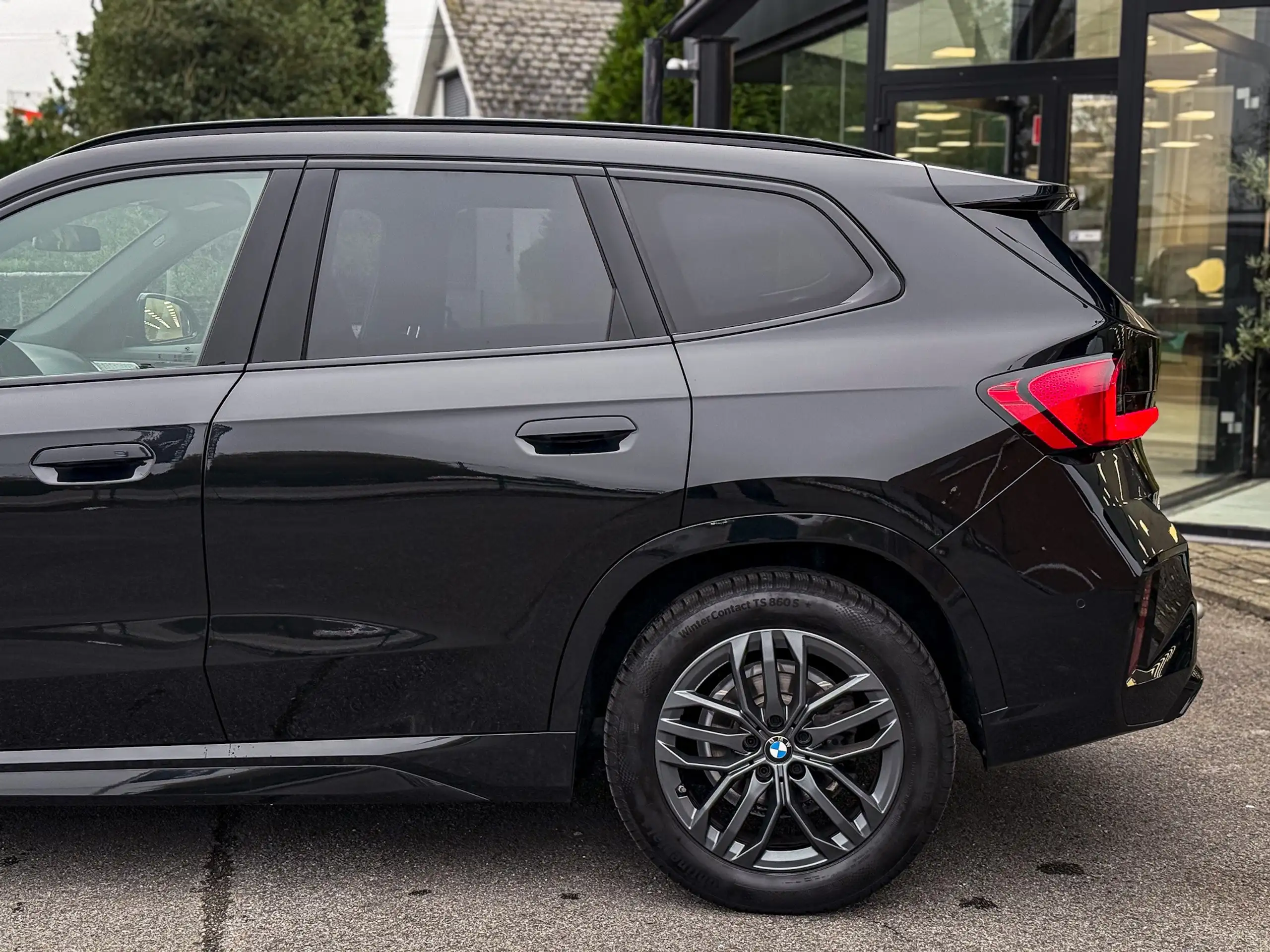 BMW - X1