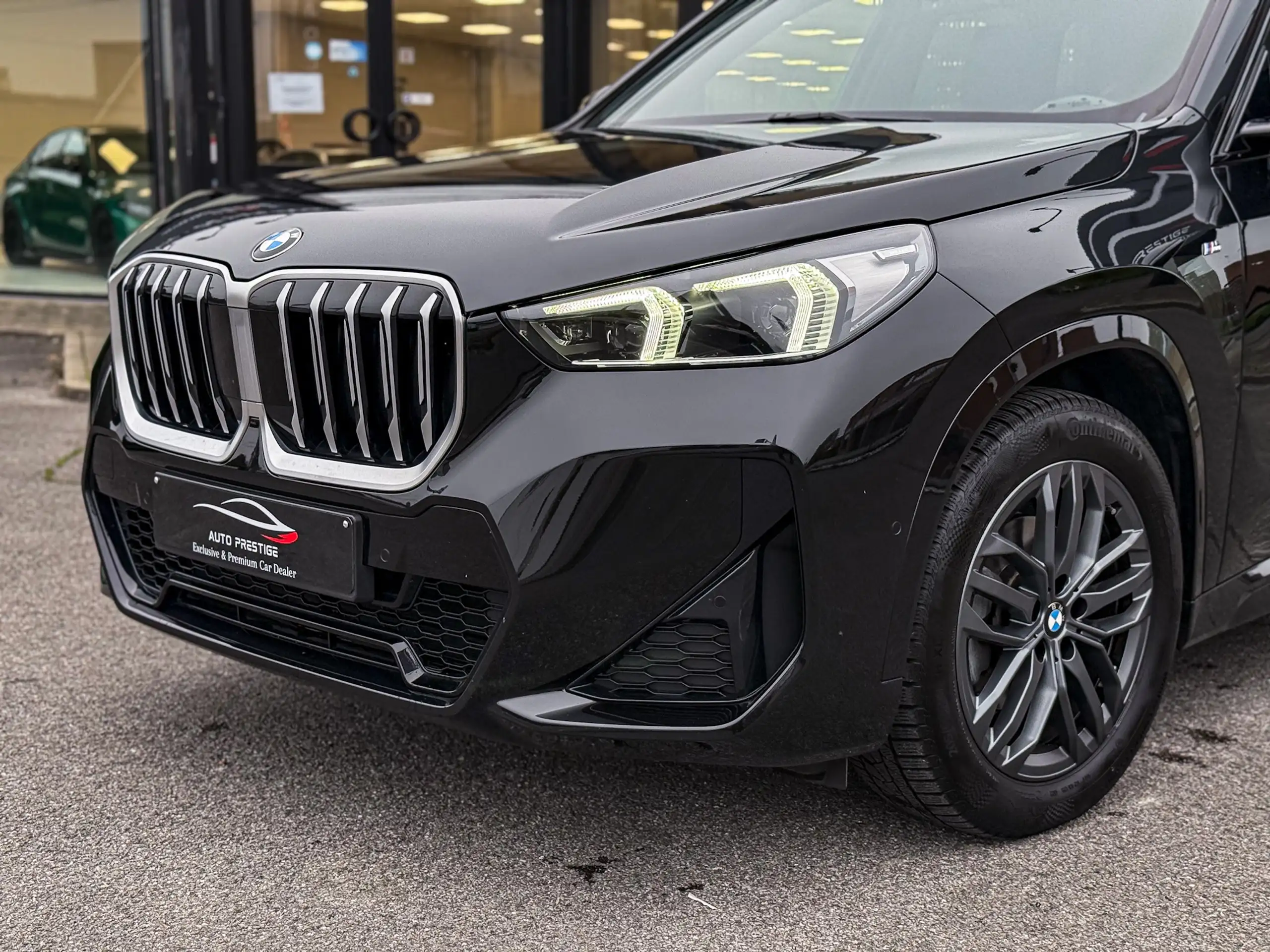 BMW - X1