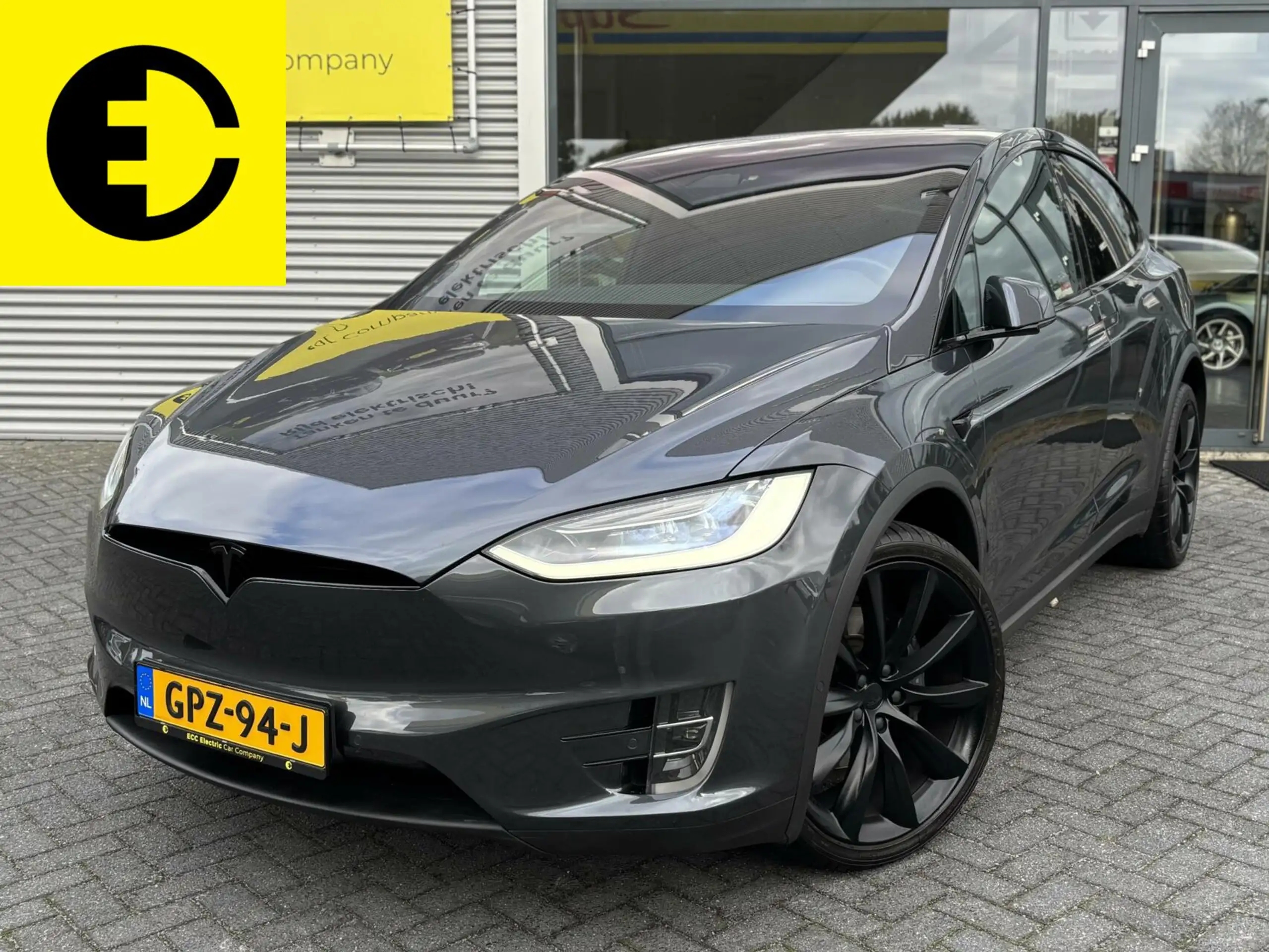 Tesla - Model X