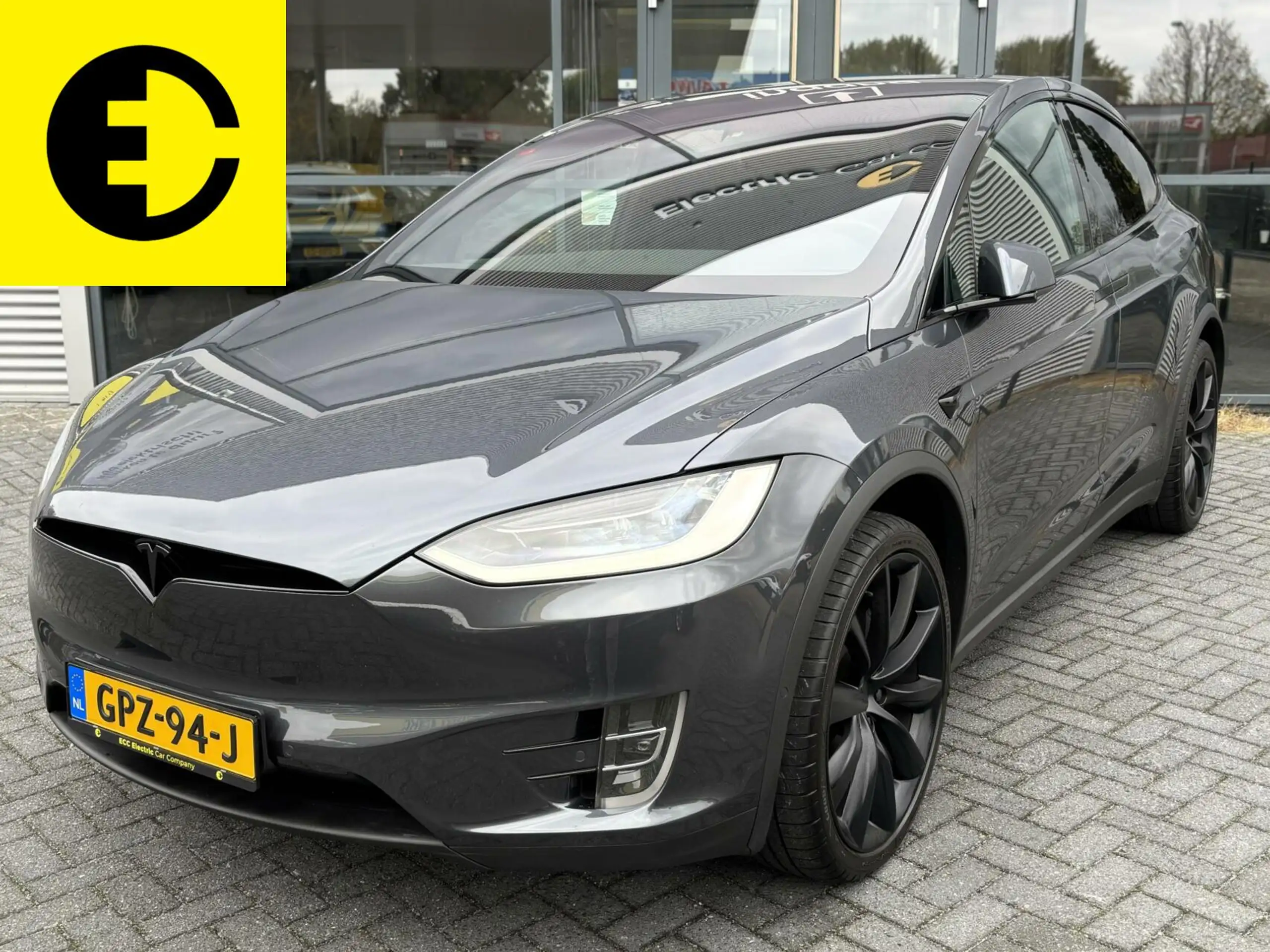 Tesla - Model X