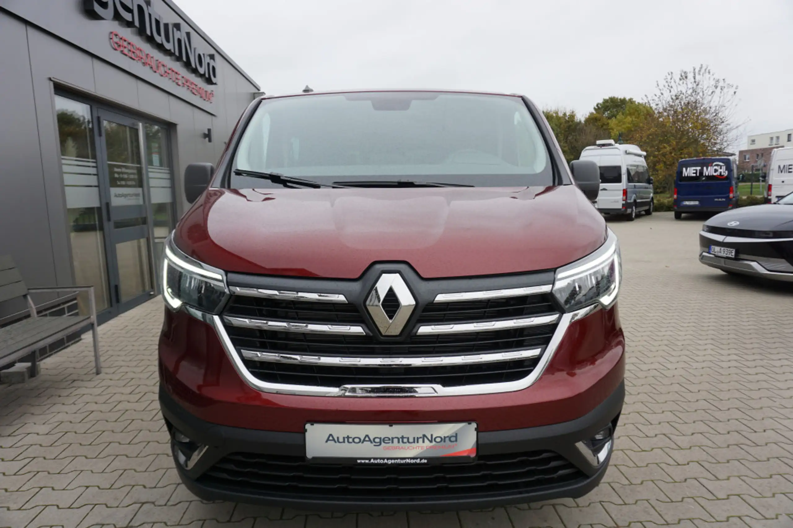 Renault - Trafic