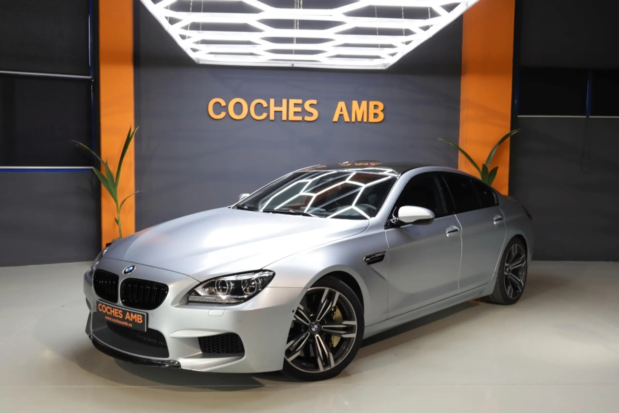 BMW M6 2013