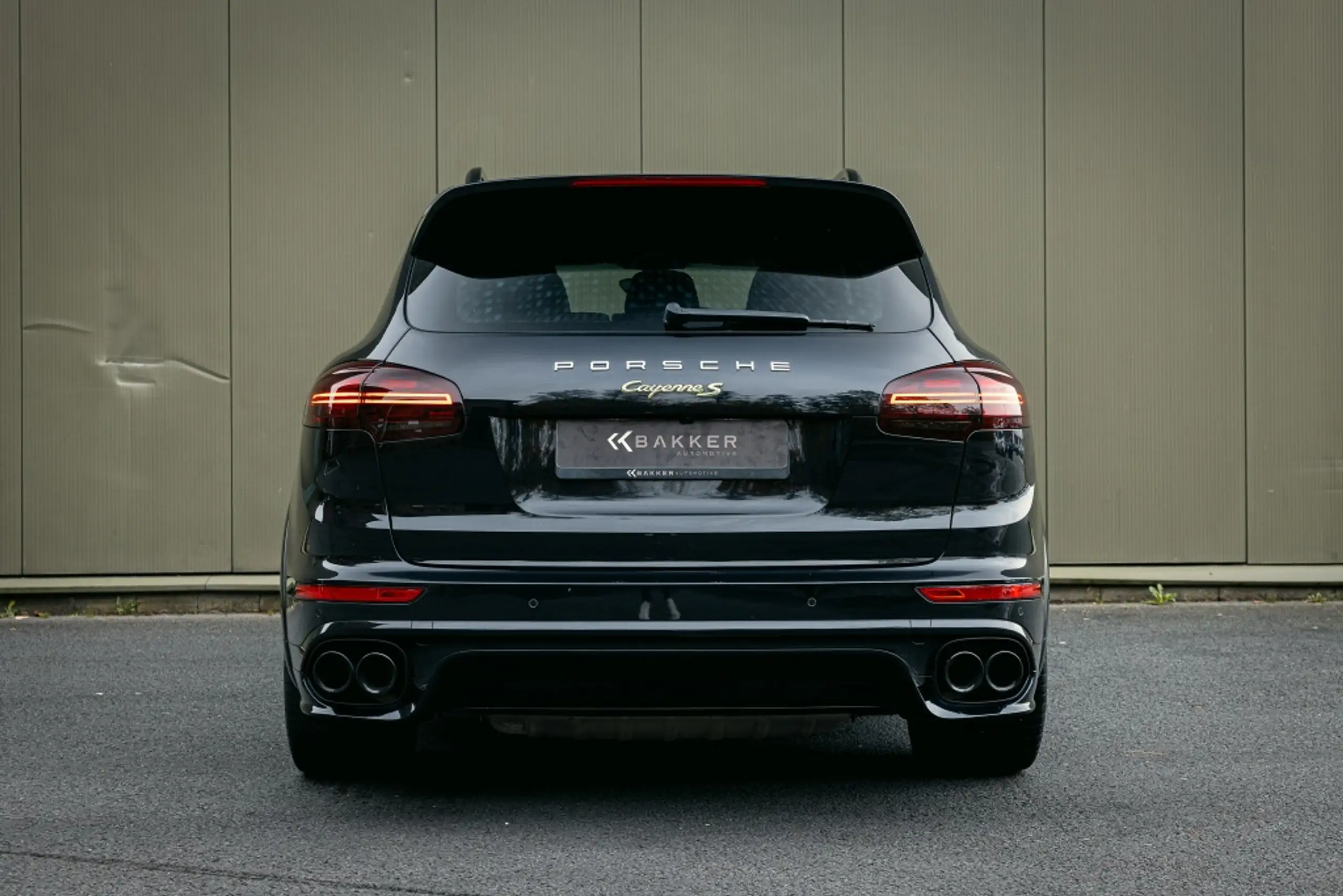 Porsche - Cayenne