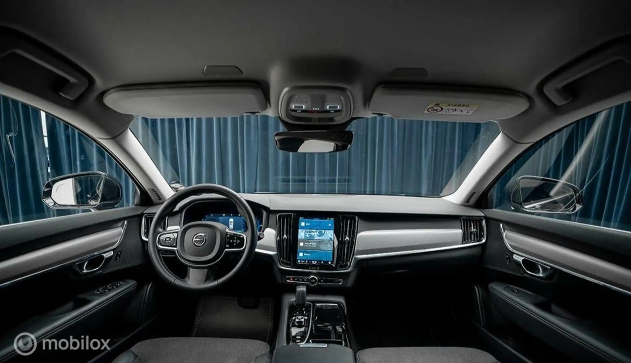 Volvo - V90