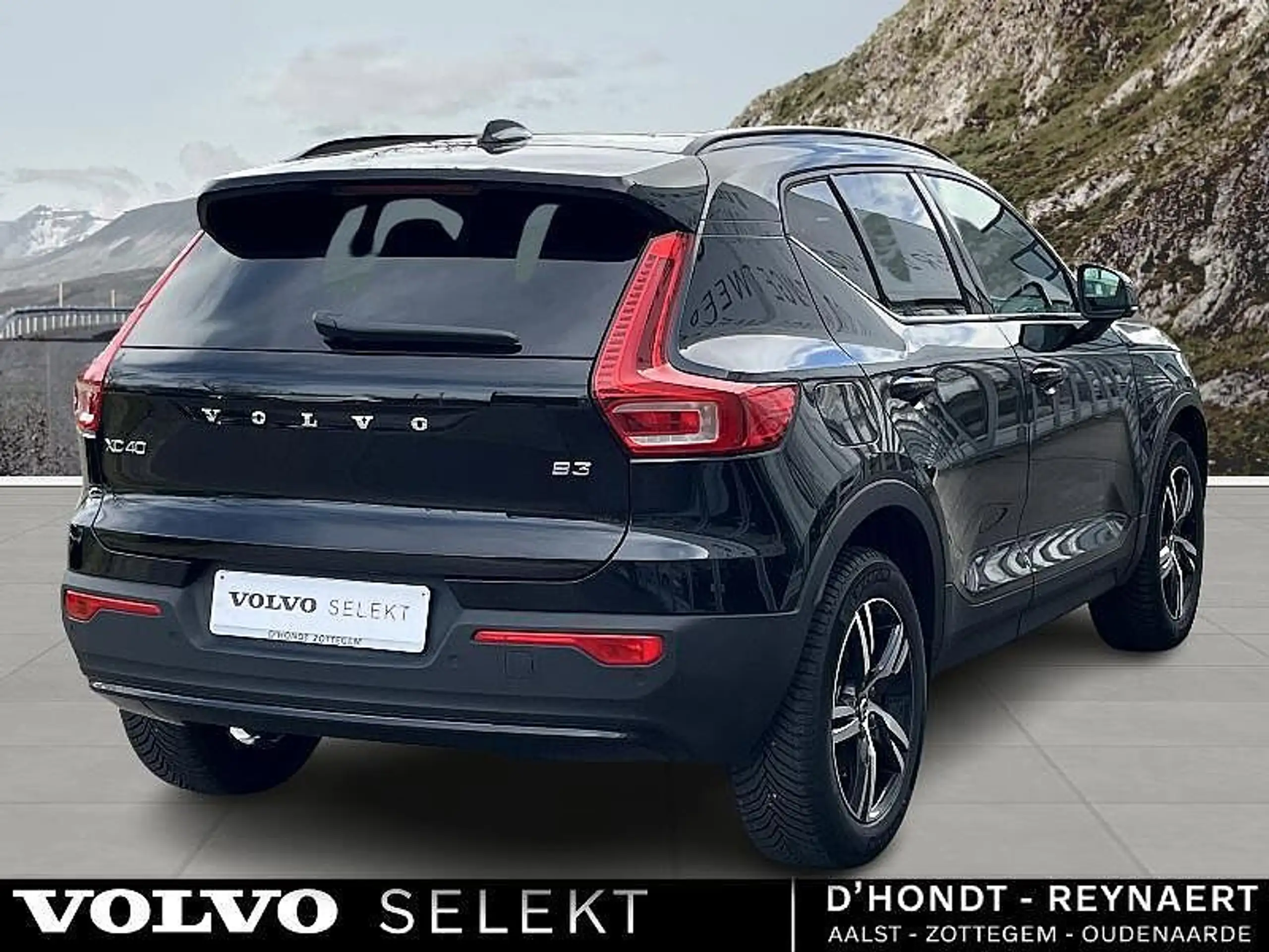 Volvo - XC40