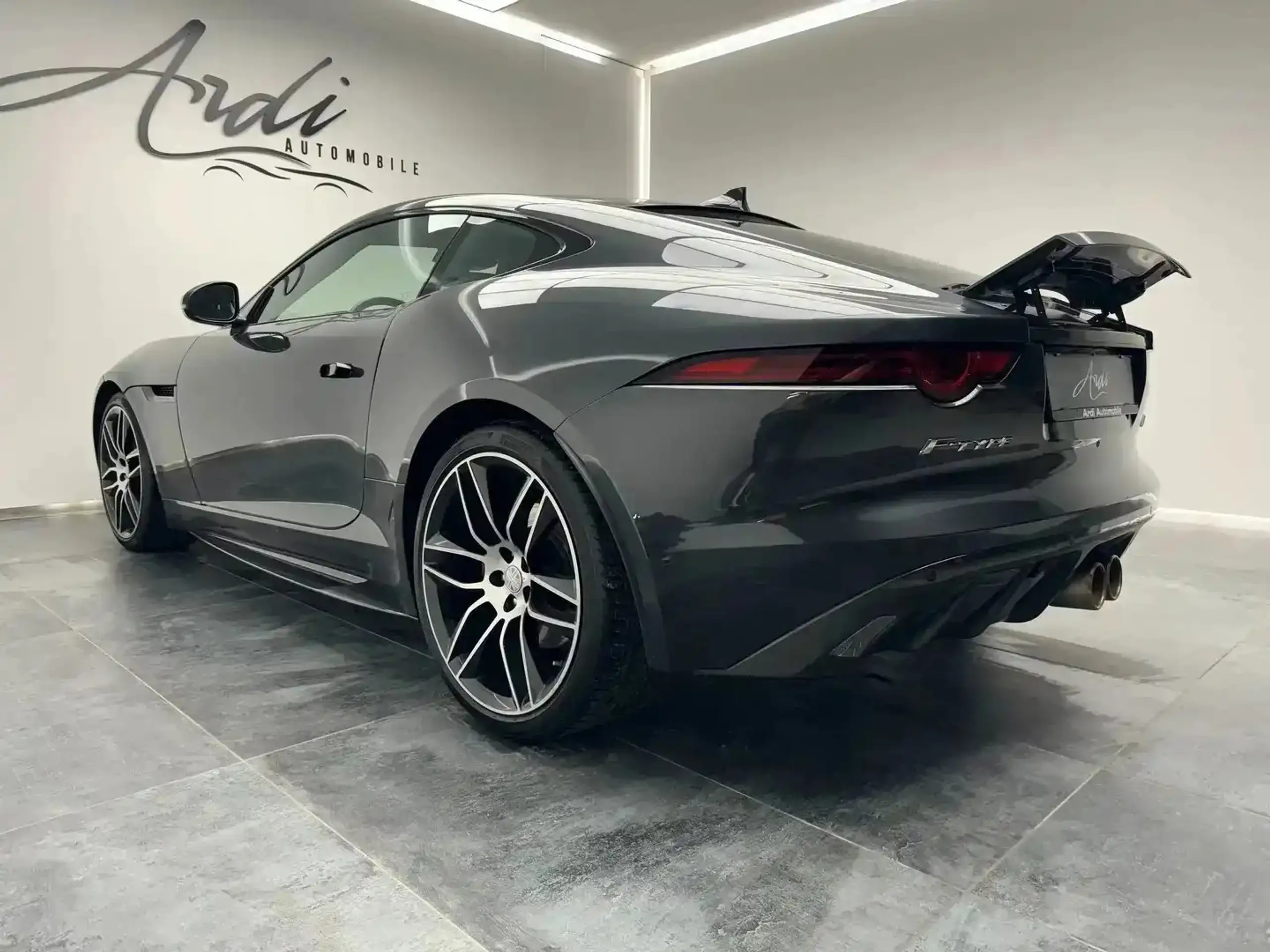 Jaguar - F-Type