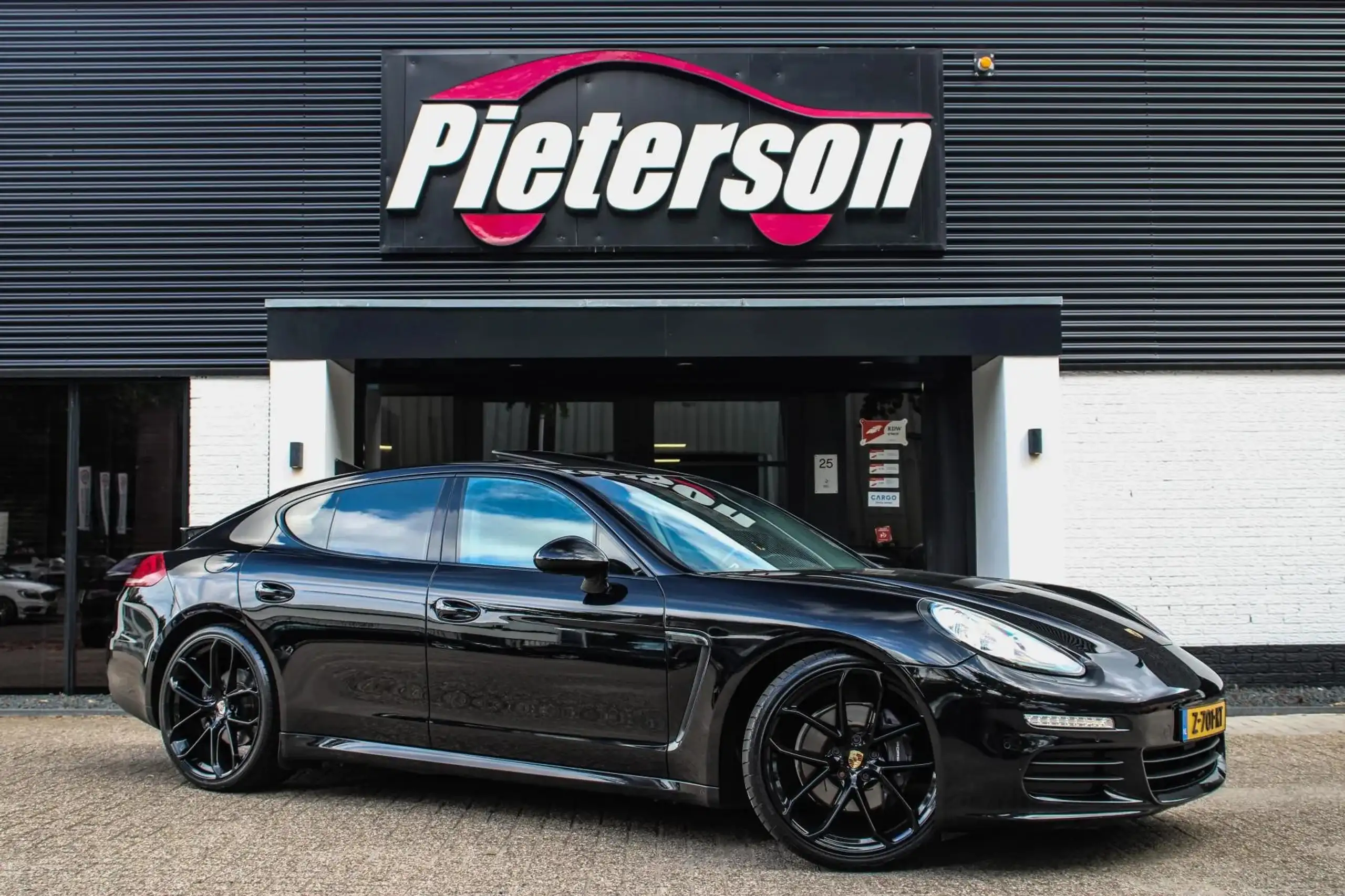 Porsche Panamera 2014