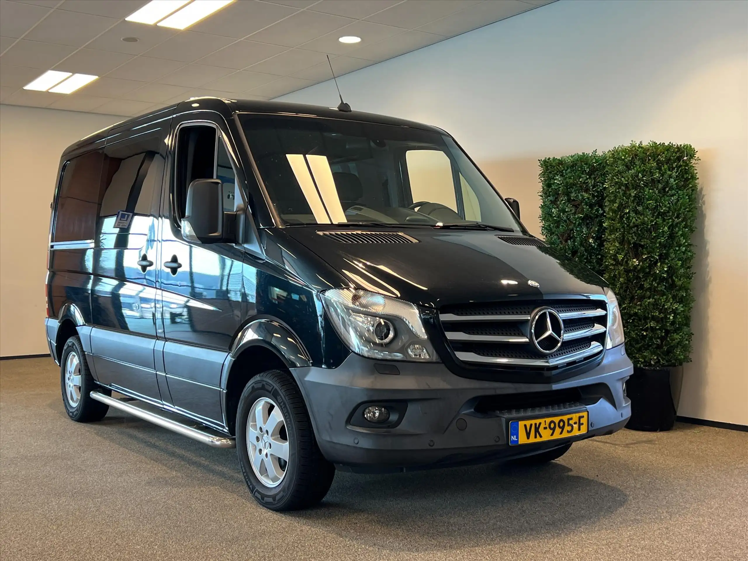 Mercedes-Benz - Sprinter