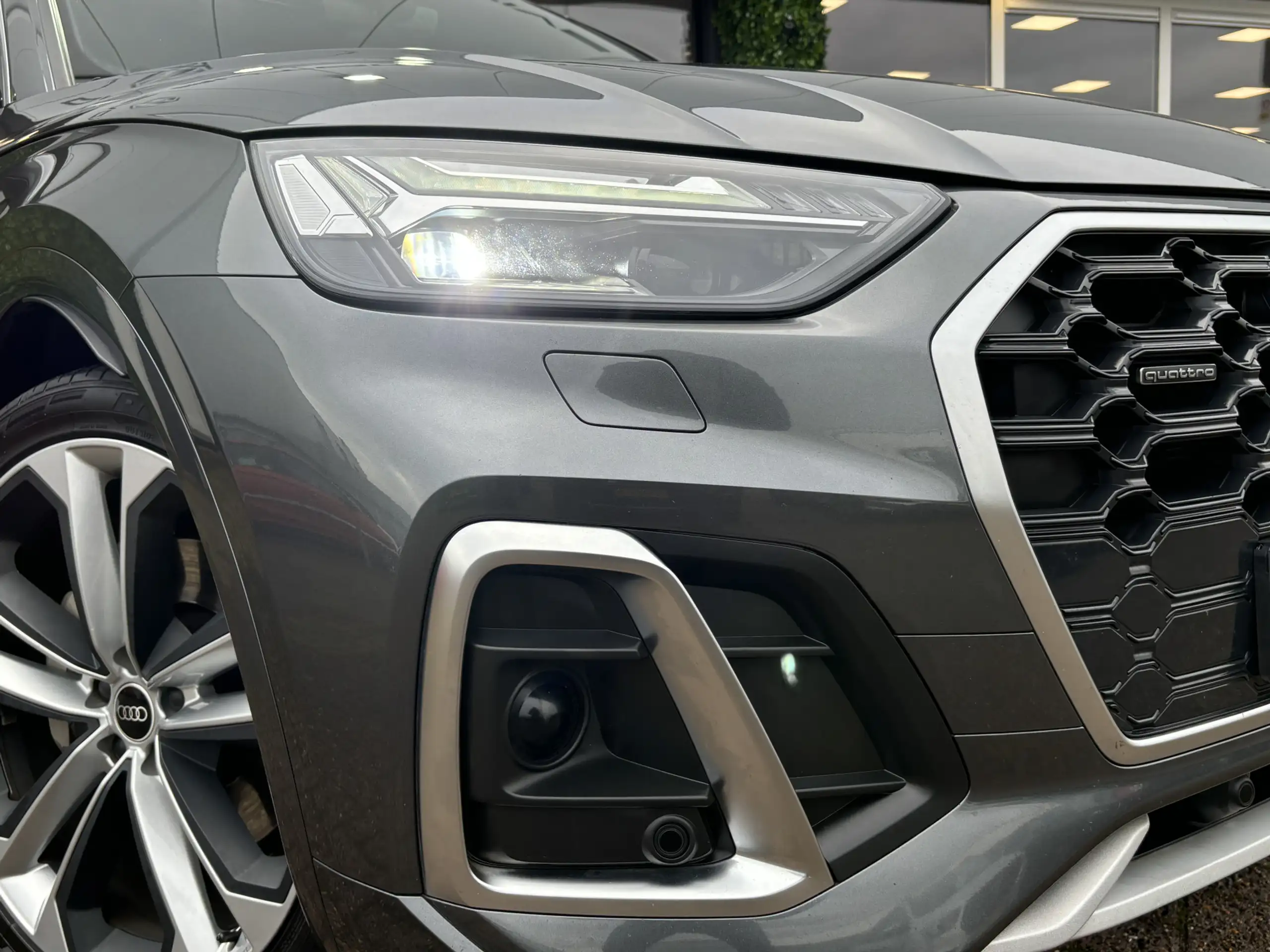 Audi - Q5