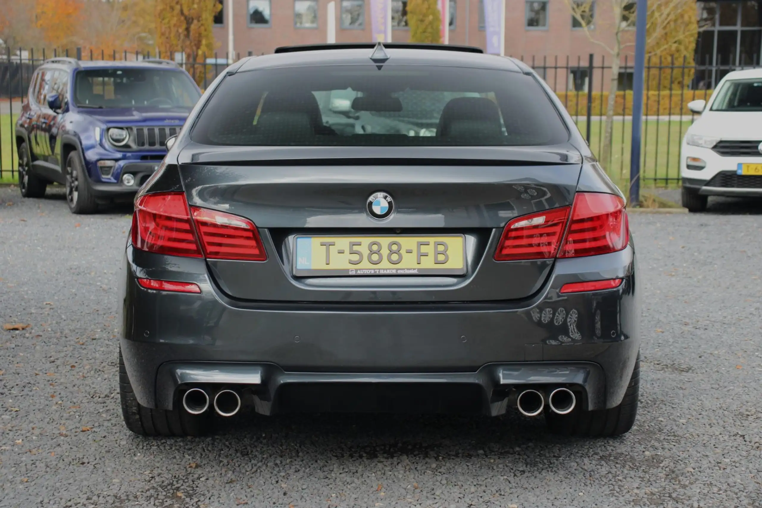 BMW - M5