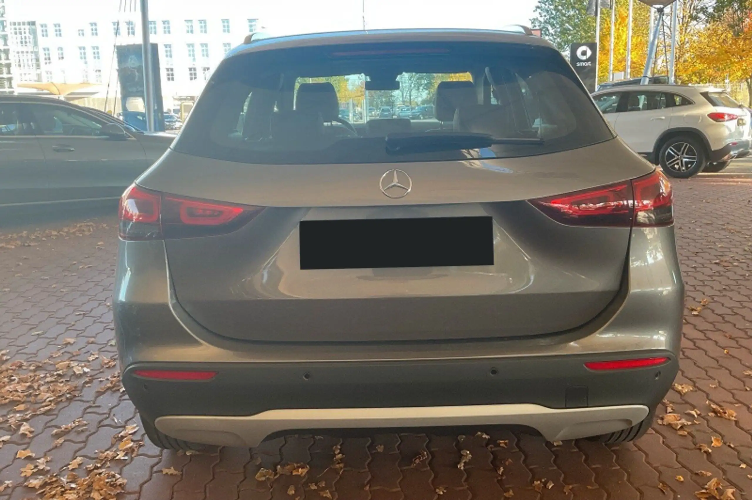 Mercedes-Benz - GLA 200