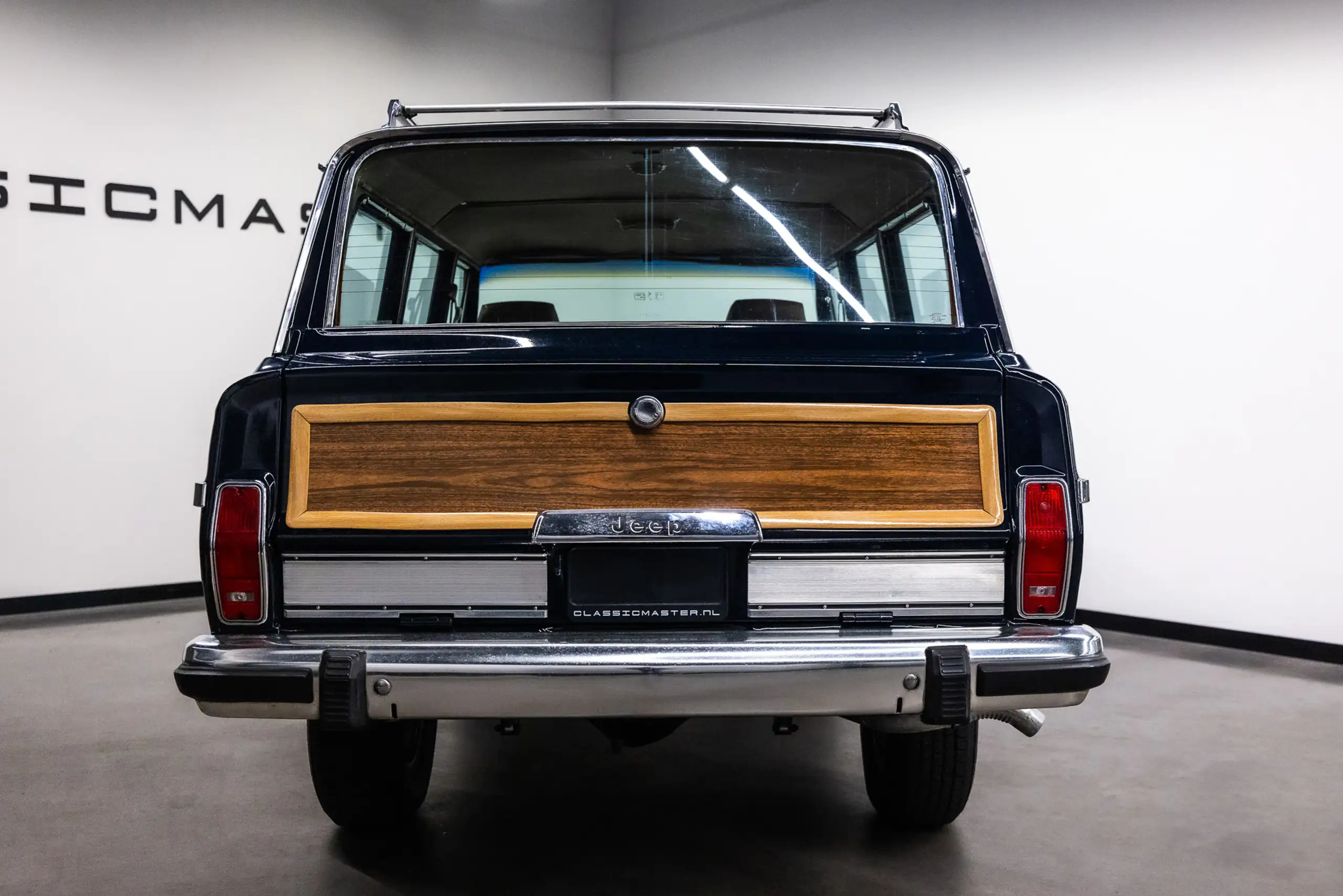 Jeep - Wagoneer