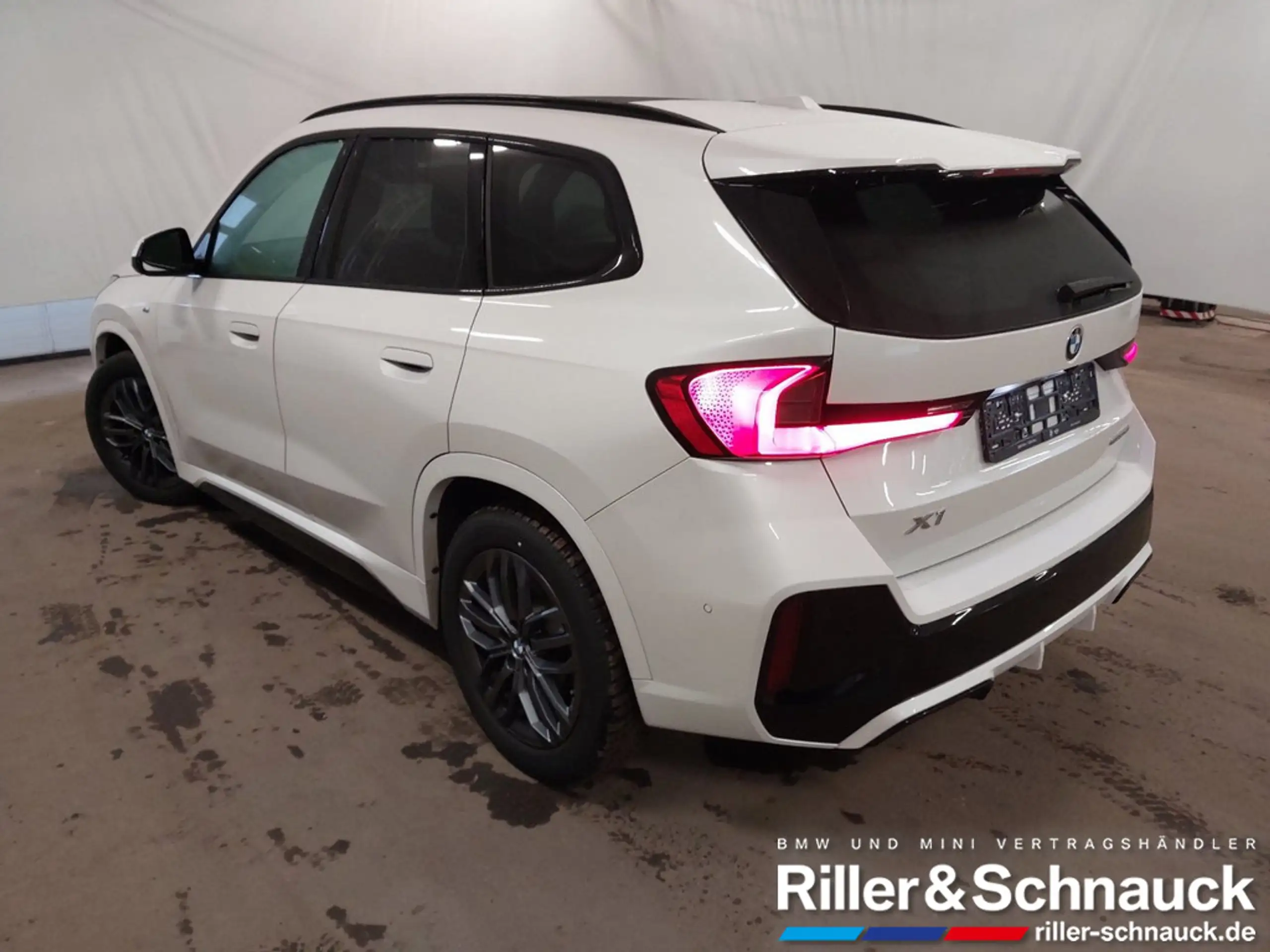 BMW - X1