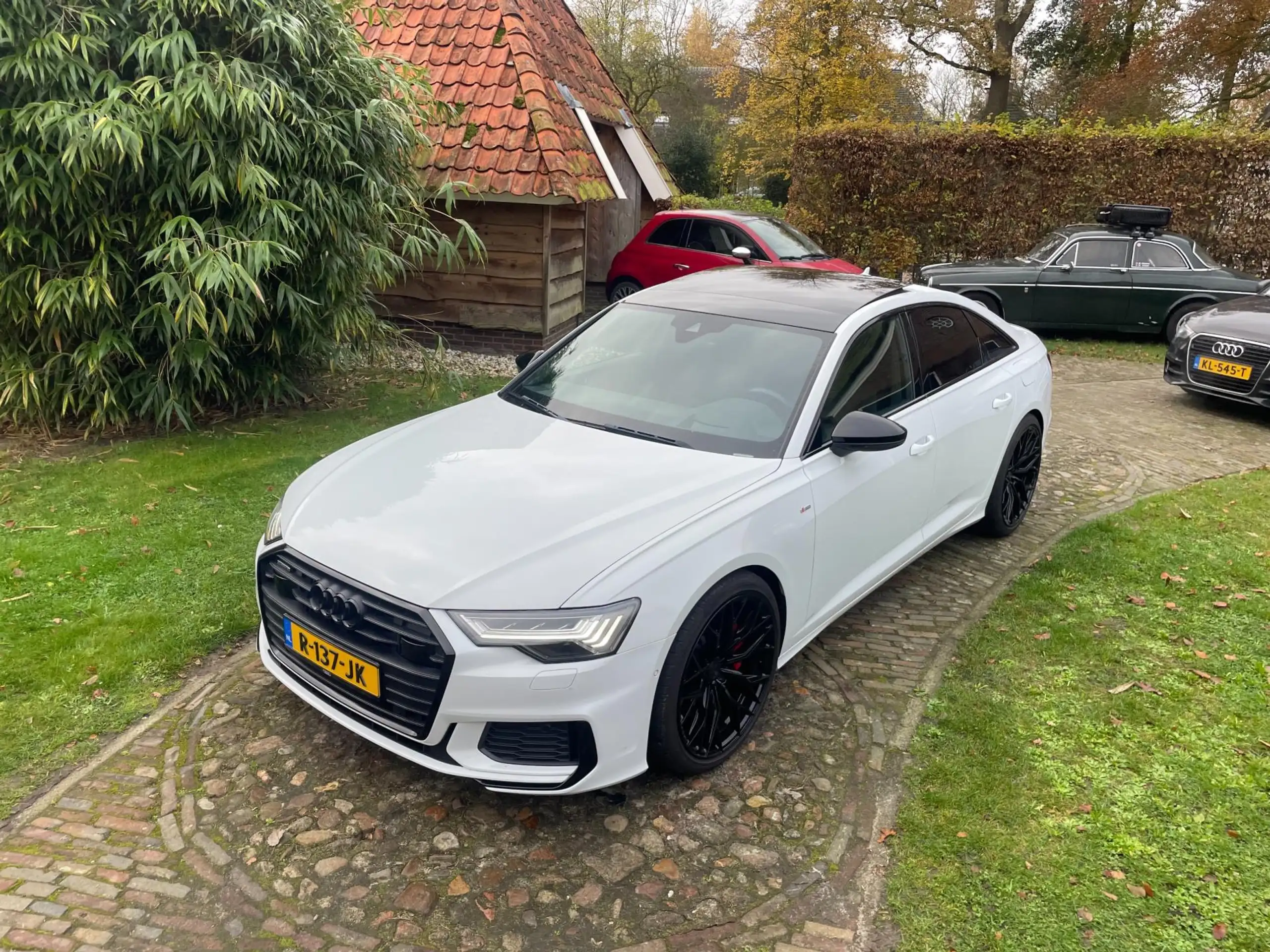 Audi - A6