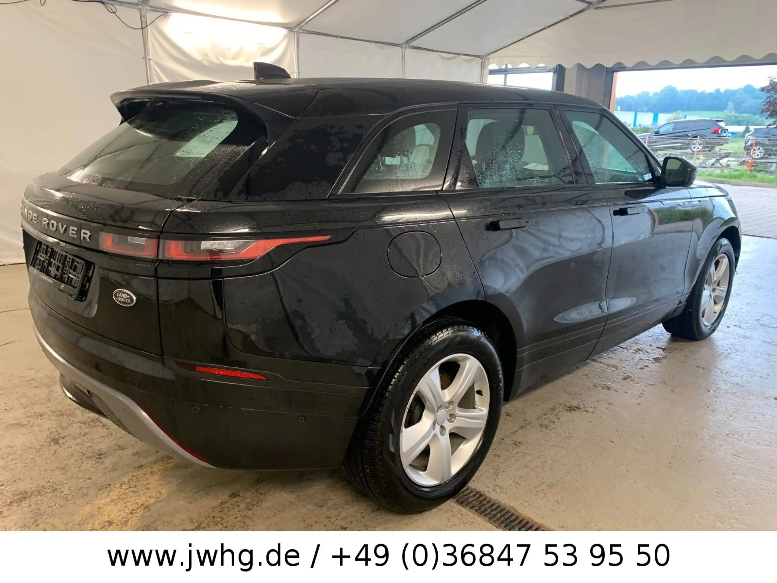 Land Rover - Range Rover Velar