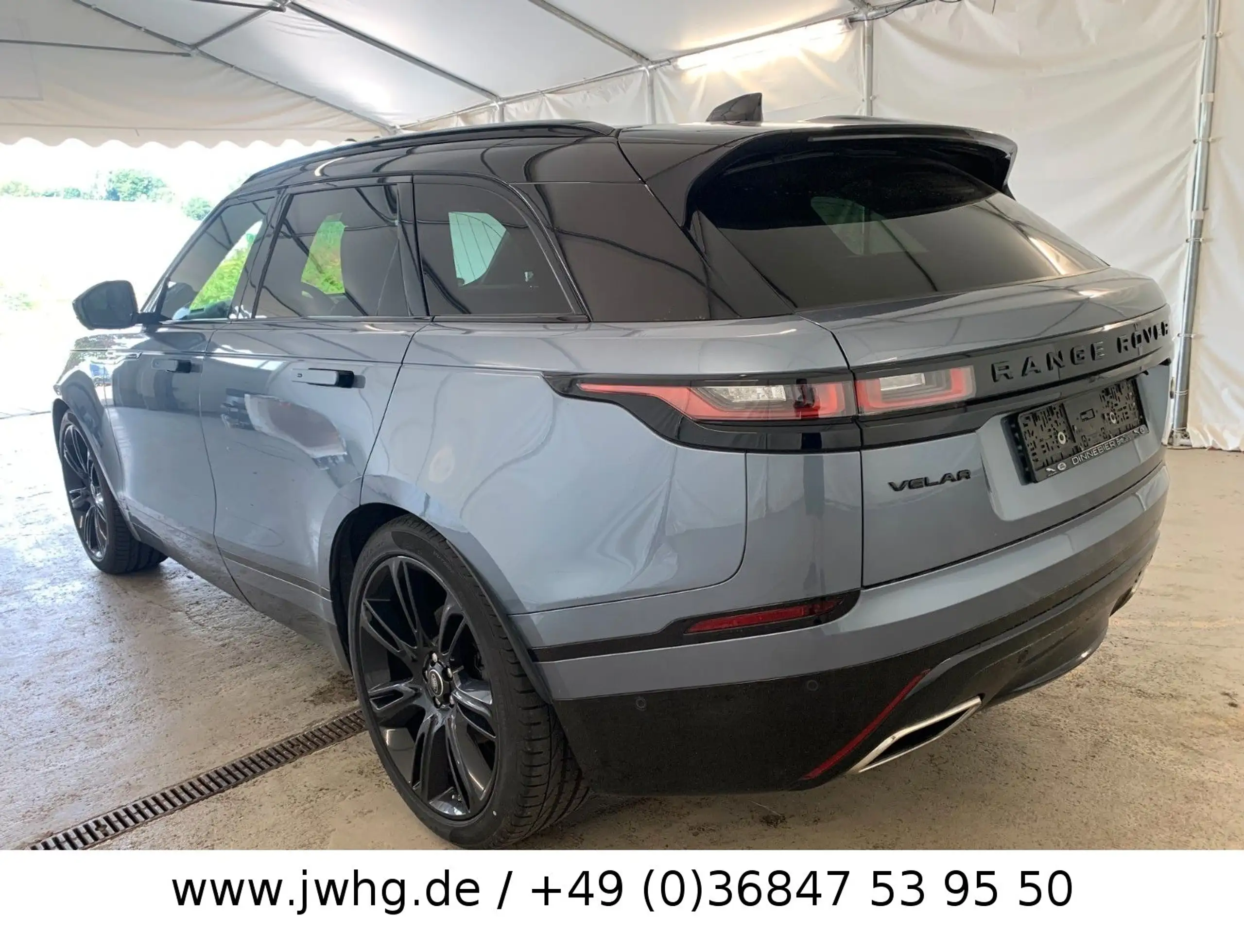 Land Rover - Range Rover Velar