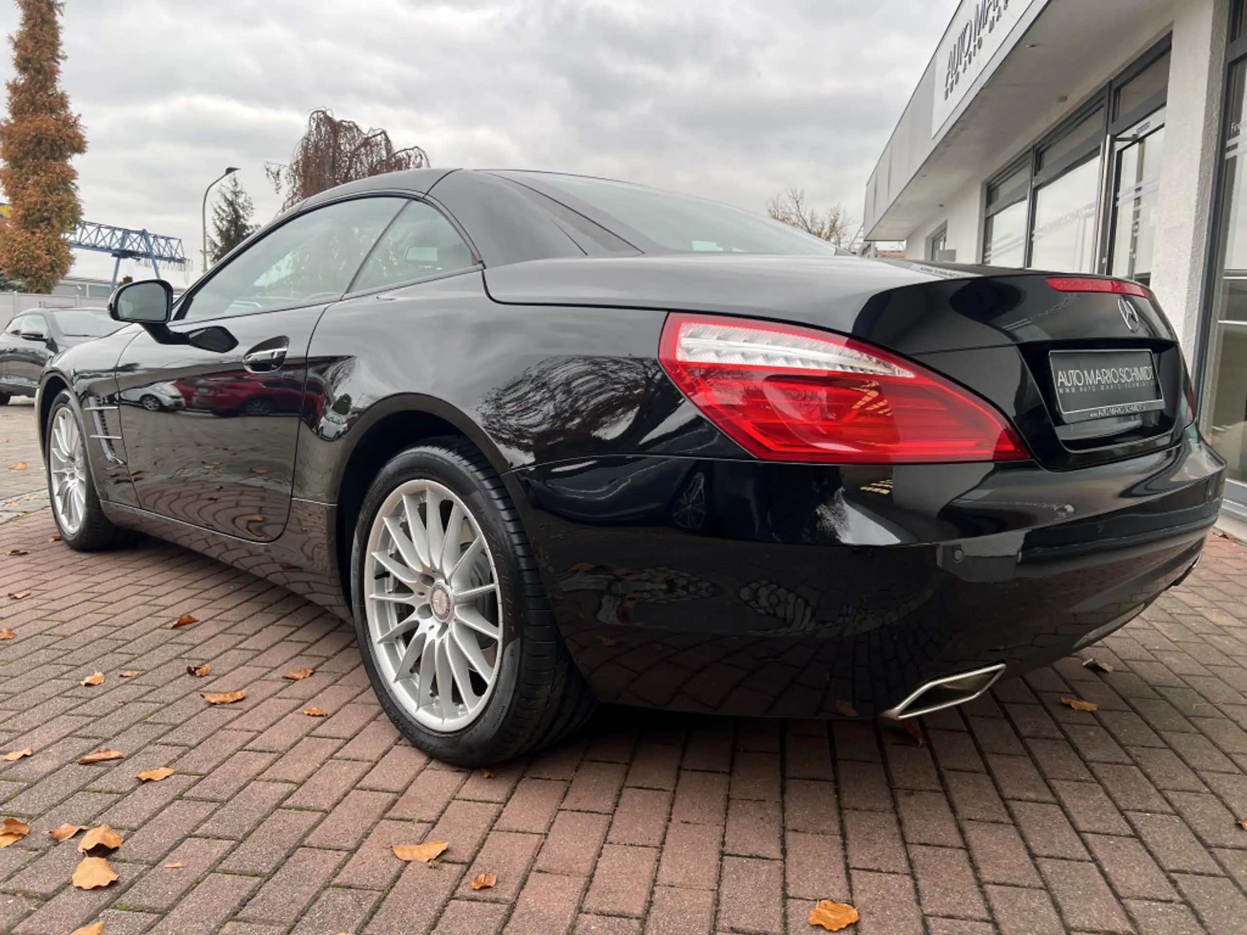 Mercedes-Benz - SL 350