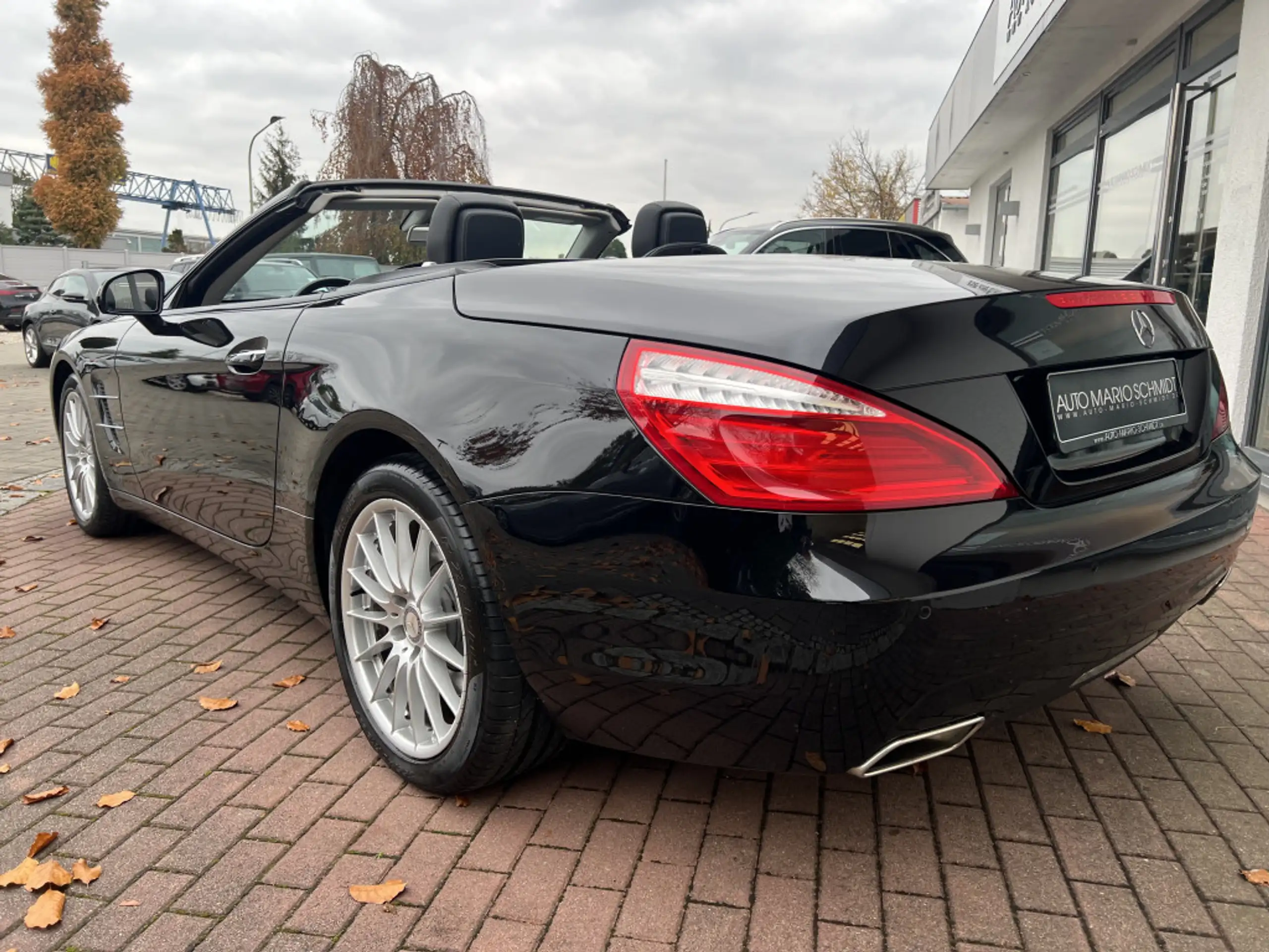 Mercedes-Benz - SL 350